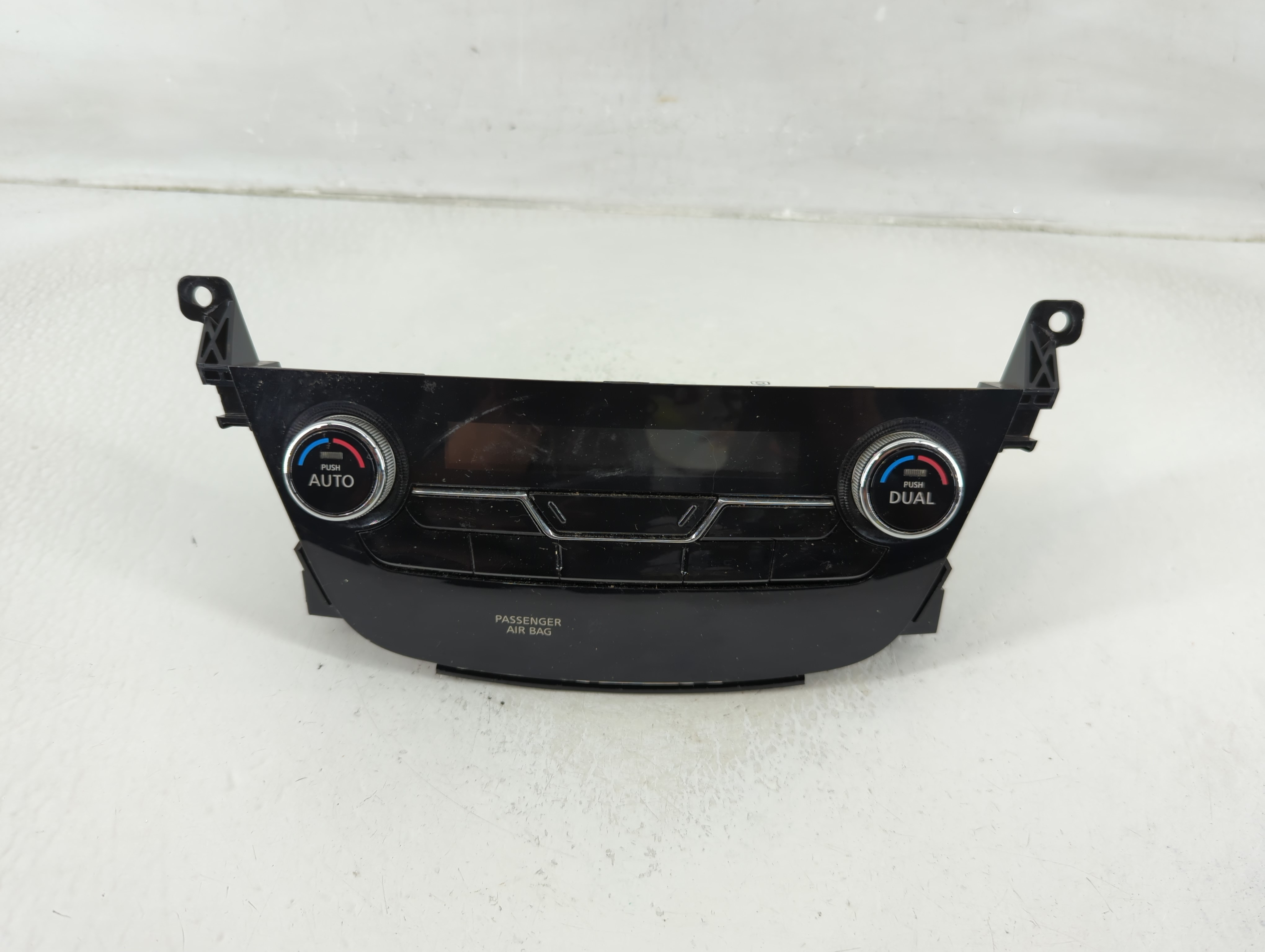 Picture of 2017-2022 Nissan Murano Ac Heater Climate Control 27500 9uc1c 1178197