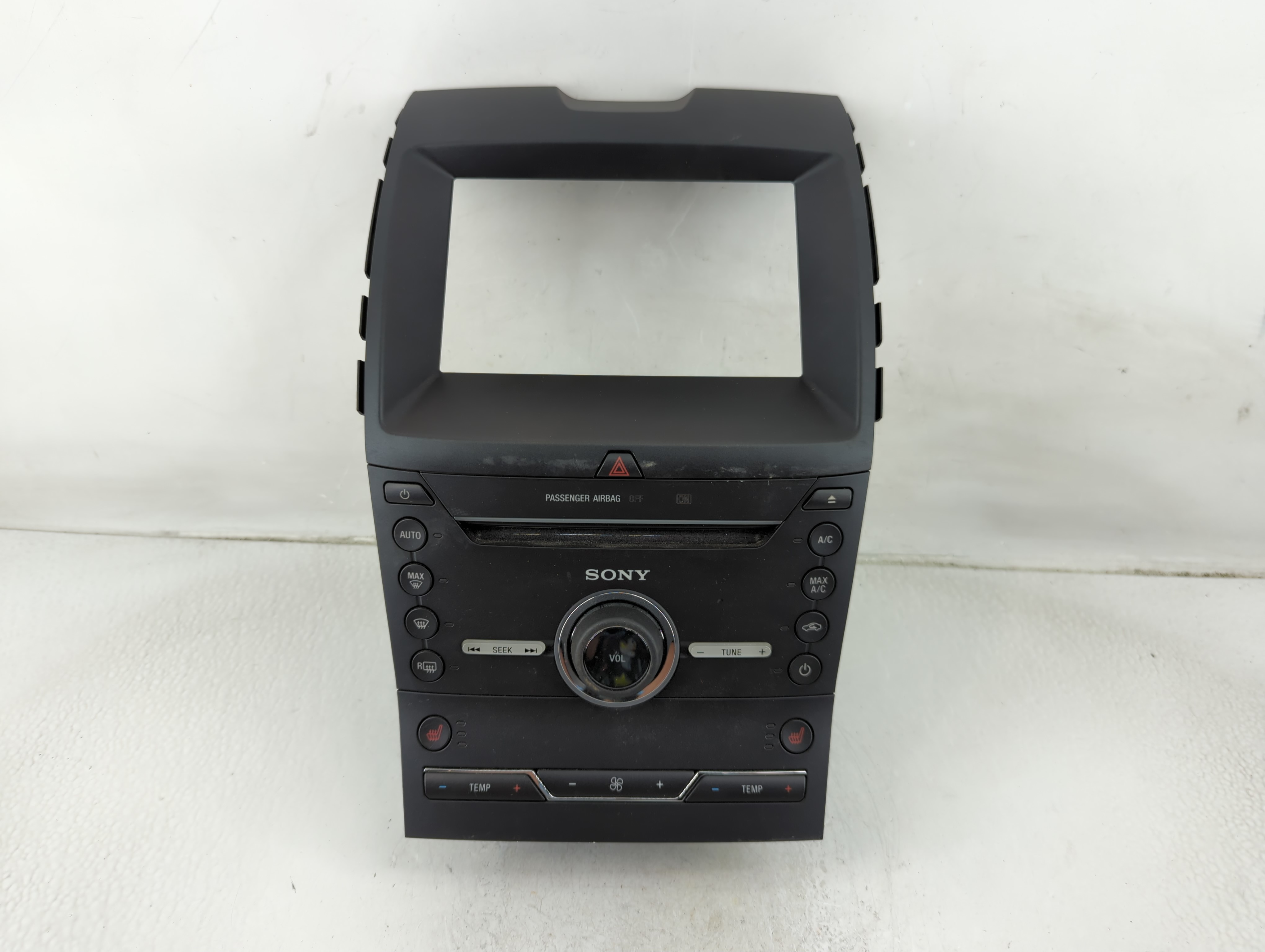 2015-2015 Ford Edge Am Fm Cd Player Radio Receiver 1178211 - Oemusedautoparts1.com