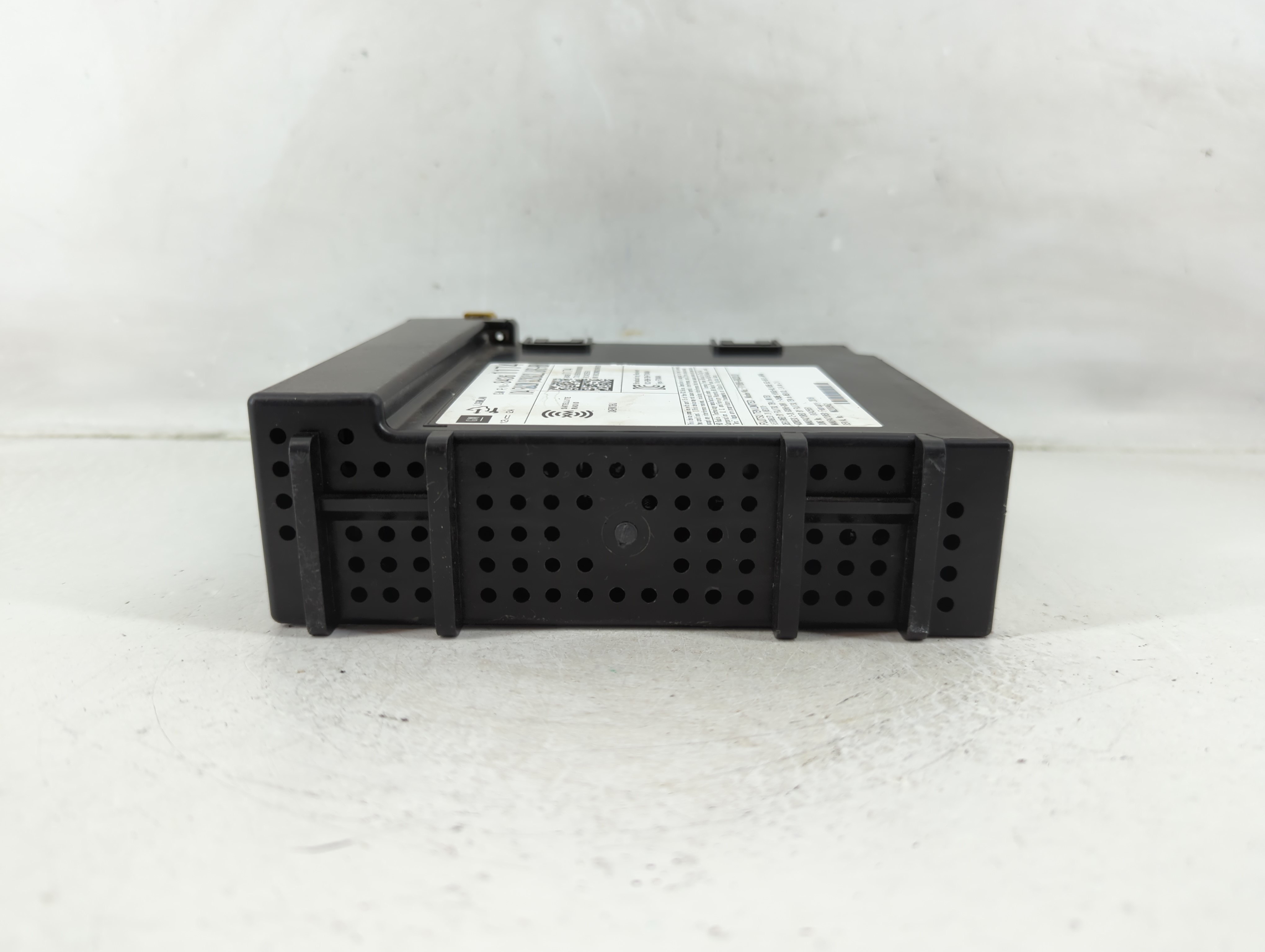 2018-2019 Chevrolet Silverado 1500 Am Fm Cd Player Radio Receiver 1178248 - Oemusedautoparts1.com