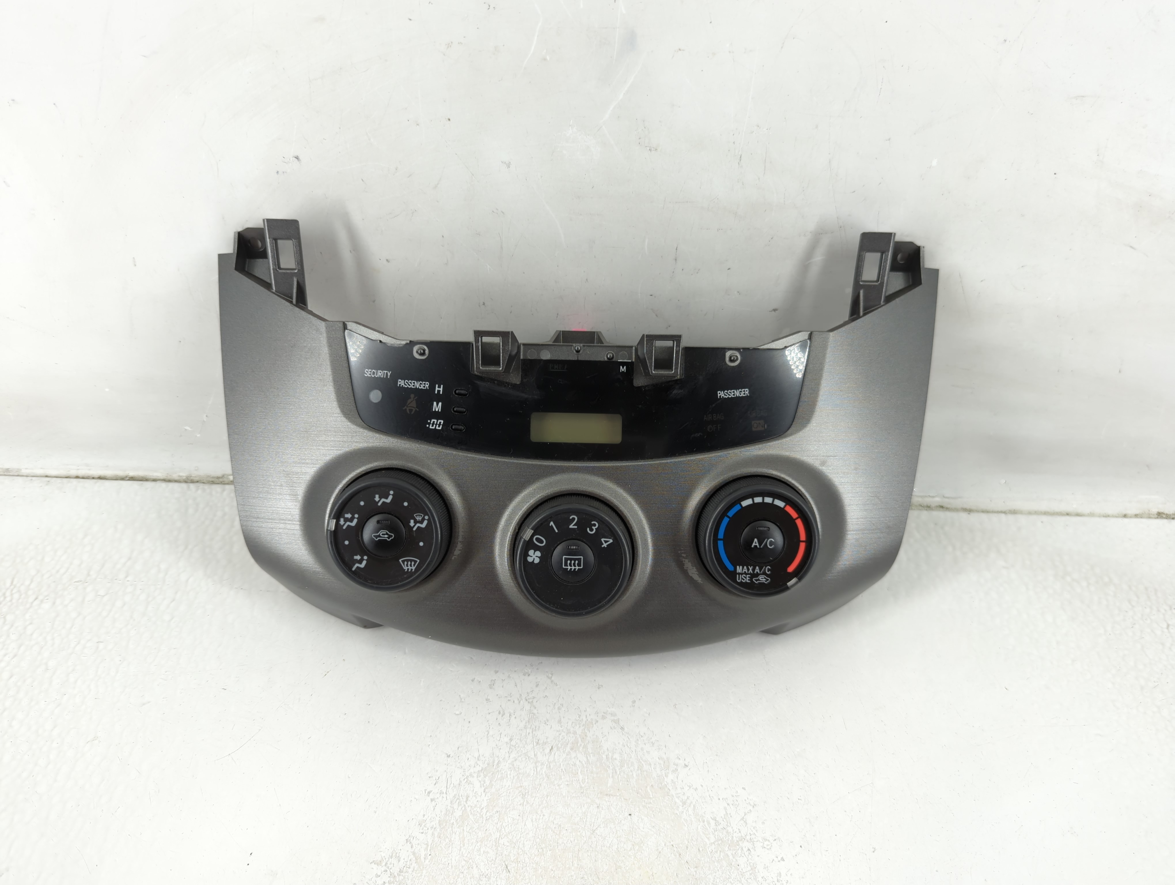 Picture of 2012-2012 Toyota Rav4 Ac Heater Climate Control 743-5n26-d 1178259