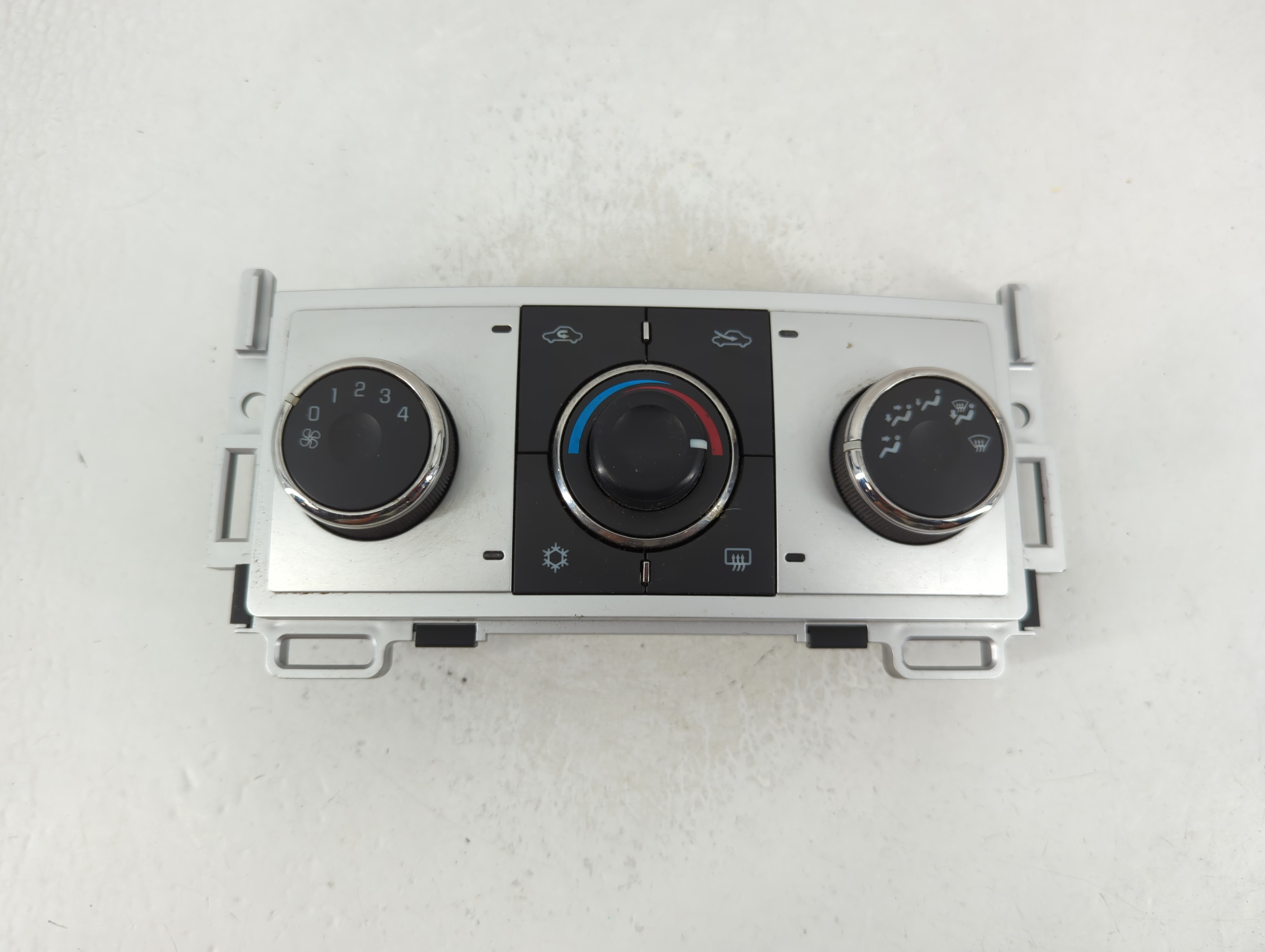 Picture of 2008-2012 Chevrolet Malibu Ac Heater Climate Control 28251428 1178273