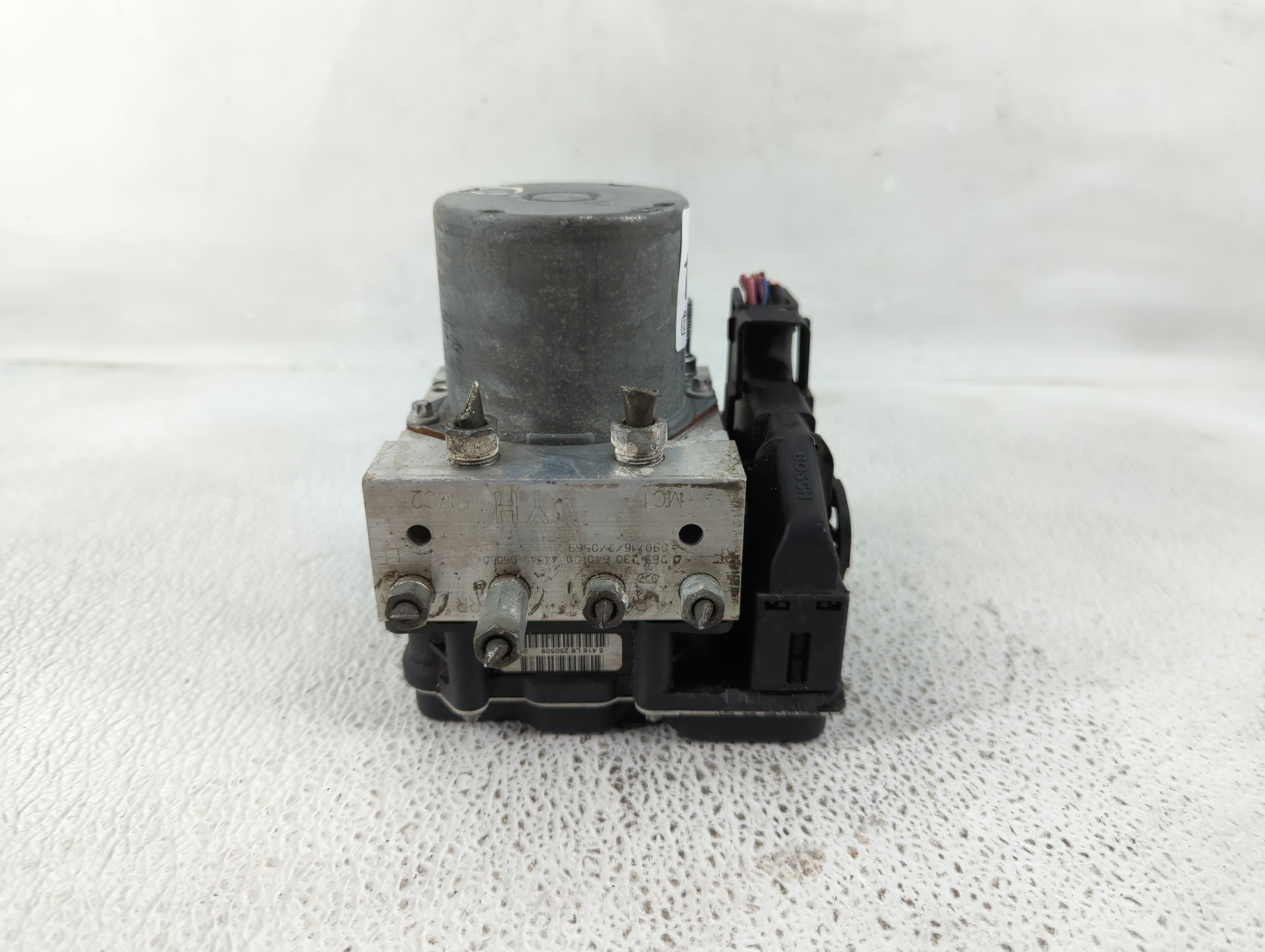 2010-2011 Toyota Camry Abs Pump Control Module 1178294 - Oemusedautoparts1.com