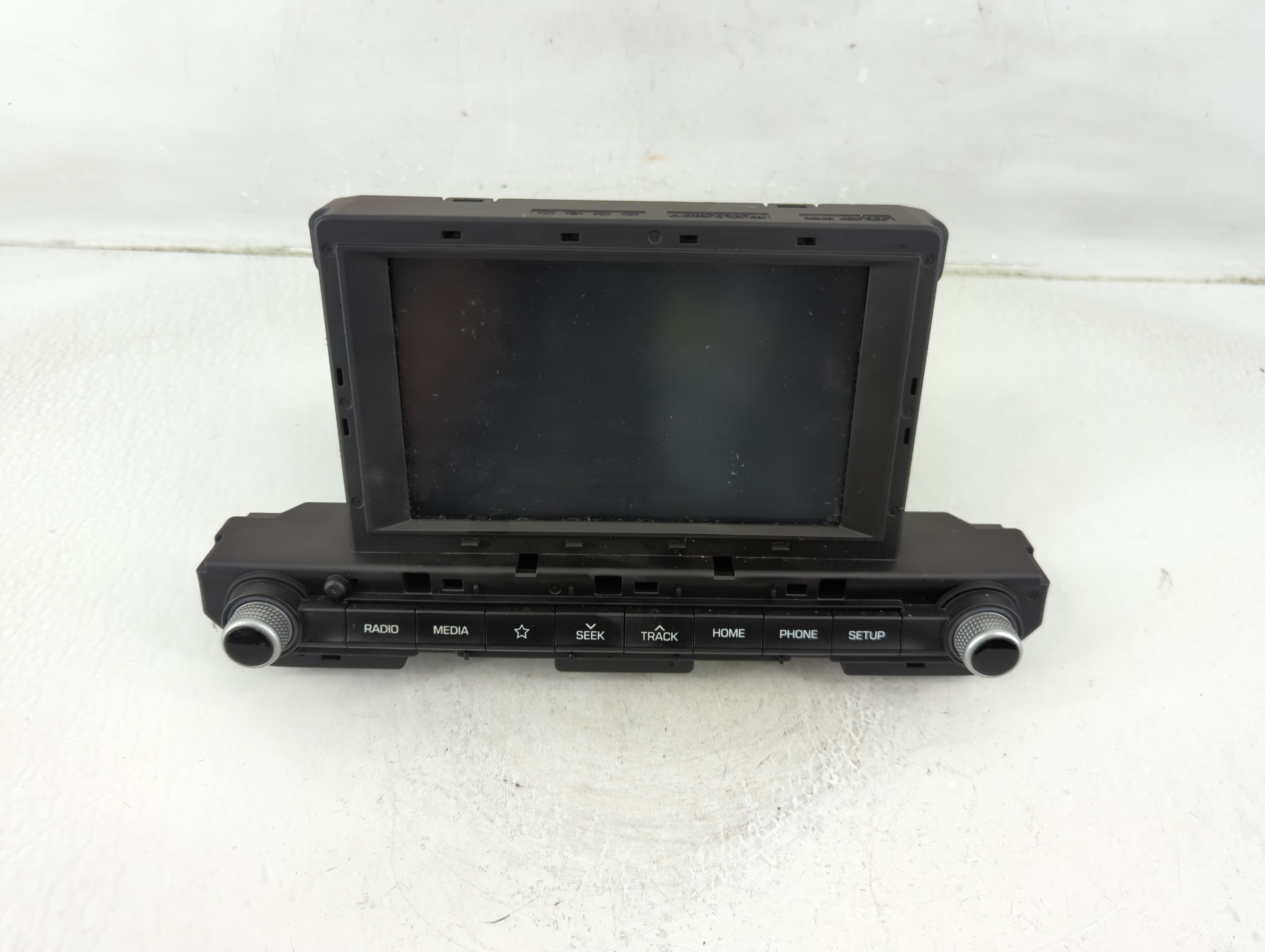 2019-2020 Hyundai Elantra Am Fm Cd Player Radio Receiver 1178364 - Oemusedautoparts1.com