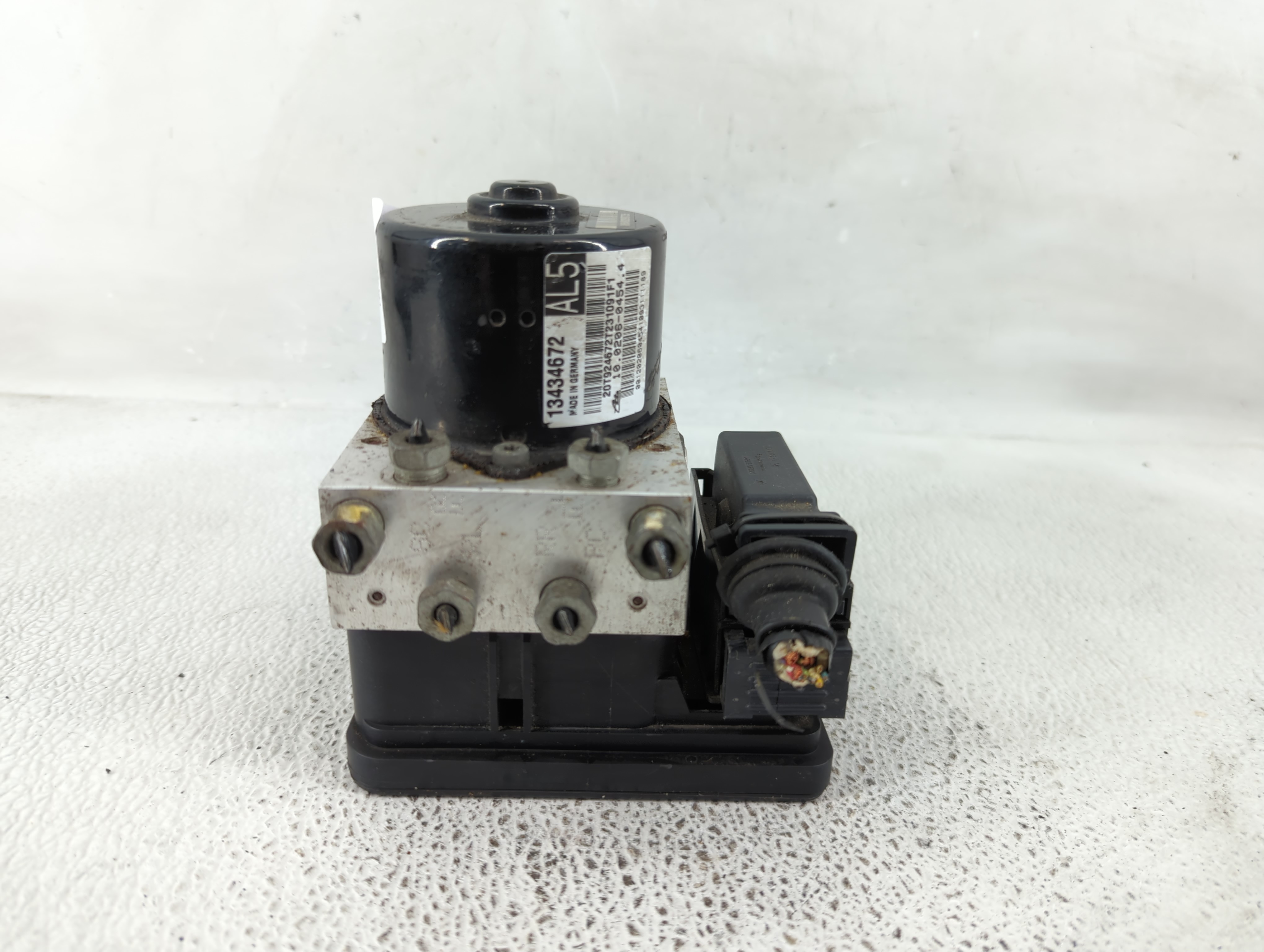 2012-2017 Buick Verano Abs Pump Control Module 1178379 - Oemusedautoparts1.com
