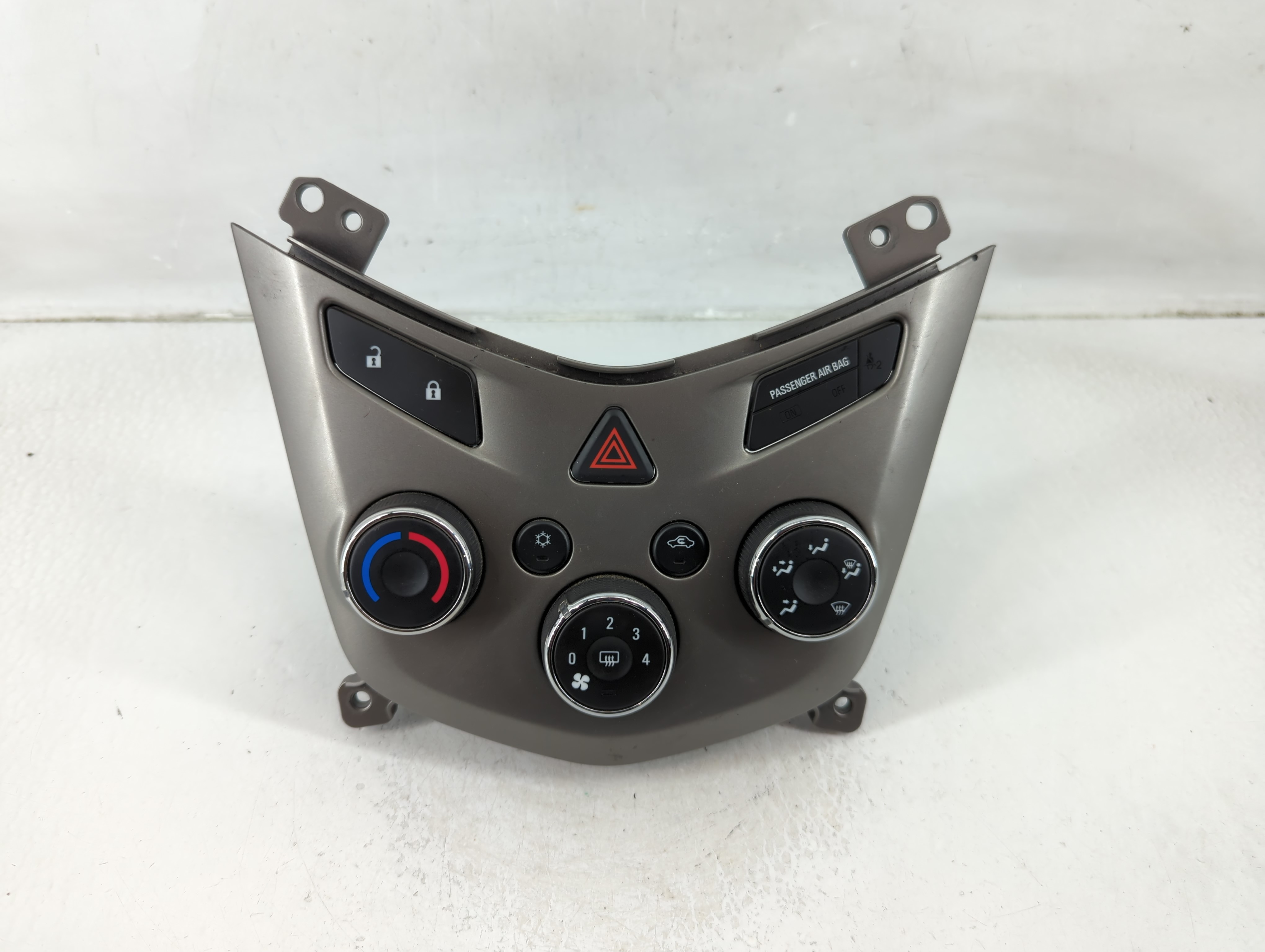 Picture of 2012-2012 Chevrolet Sonic Ac Heater Climate Control 95076687 1178393