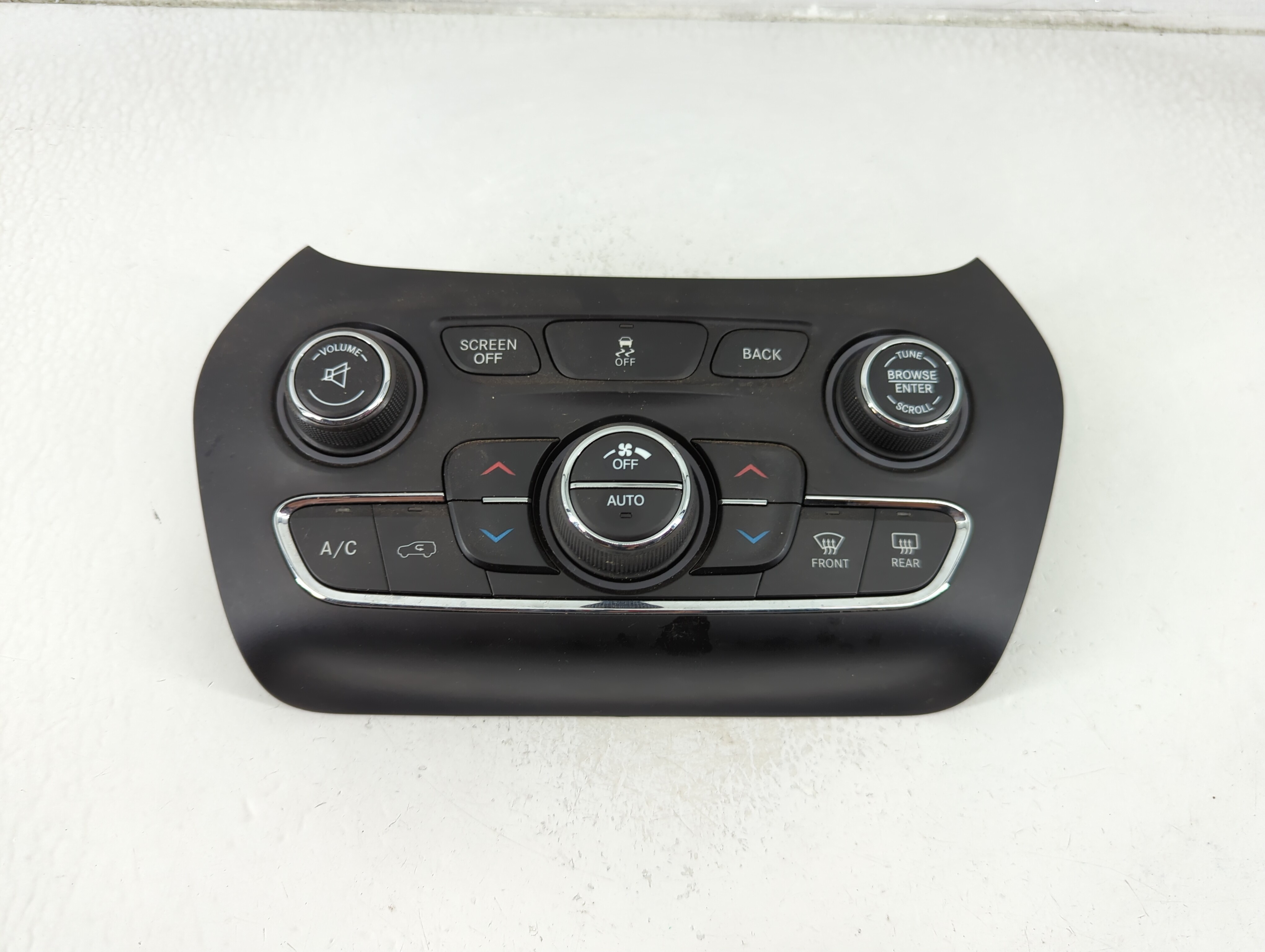 Picture of 2015-2018 Jeep Cherokee Ac Heater Climate Control 68293525ab 1178400