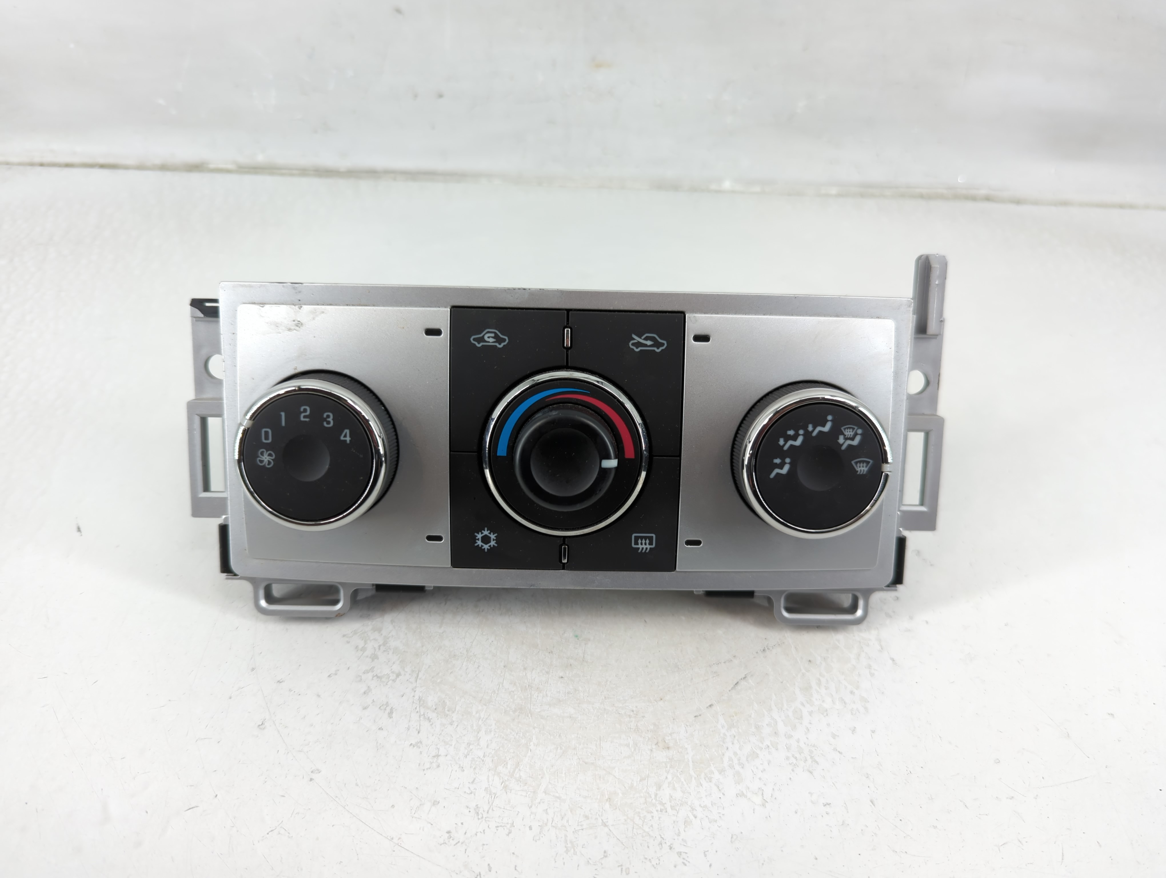 Picture of 2008-2012 Chevrolet Malibu Ac Heater Climate Control 28116119 1178434