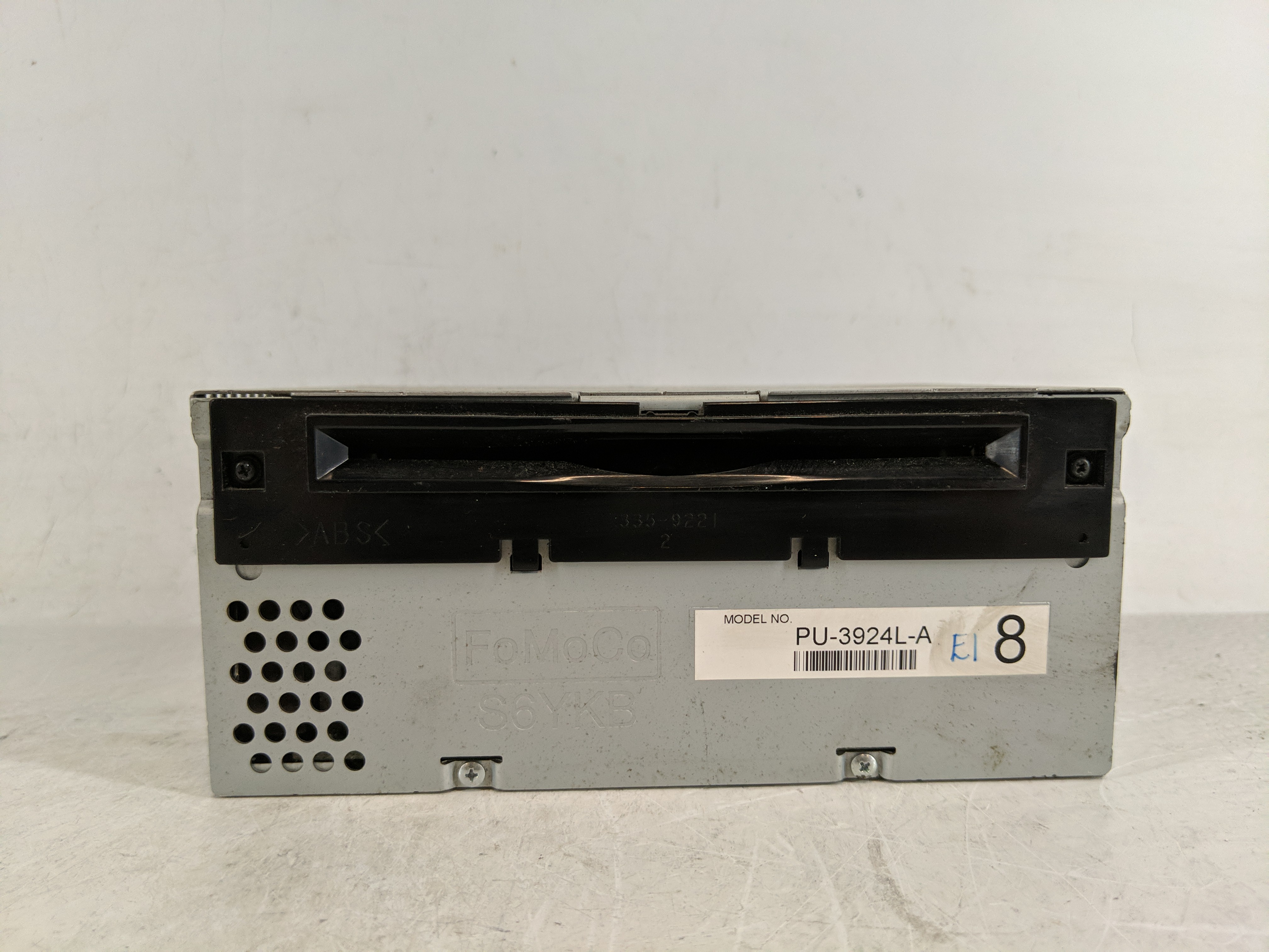 2016-2016 Ford Explorer Am Fm Cd Player Radio Receiver 1178453 - Oemusedautoparts1.com