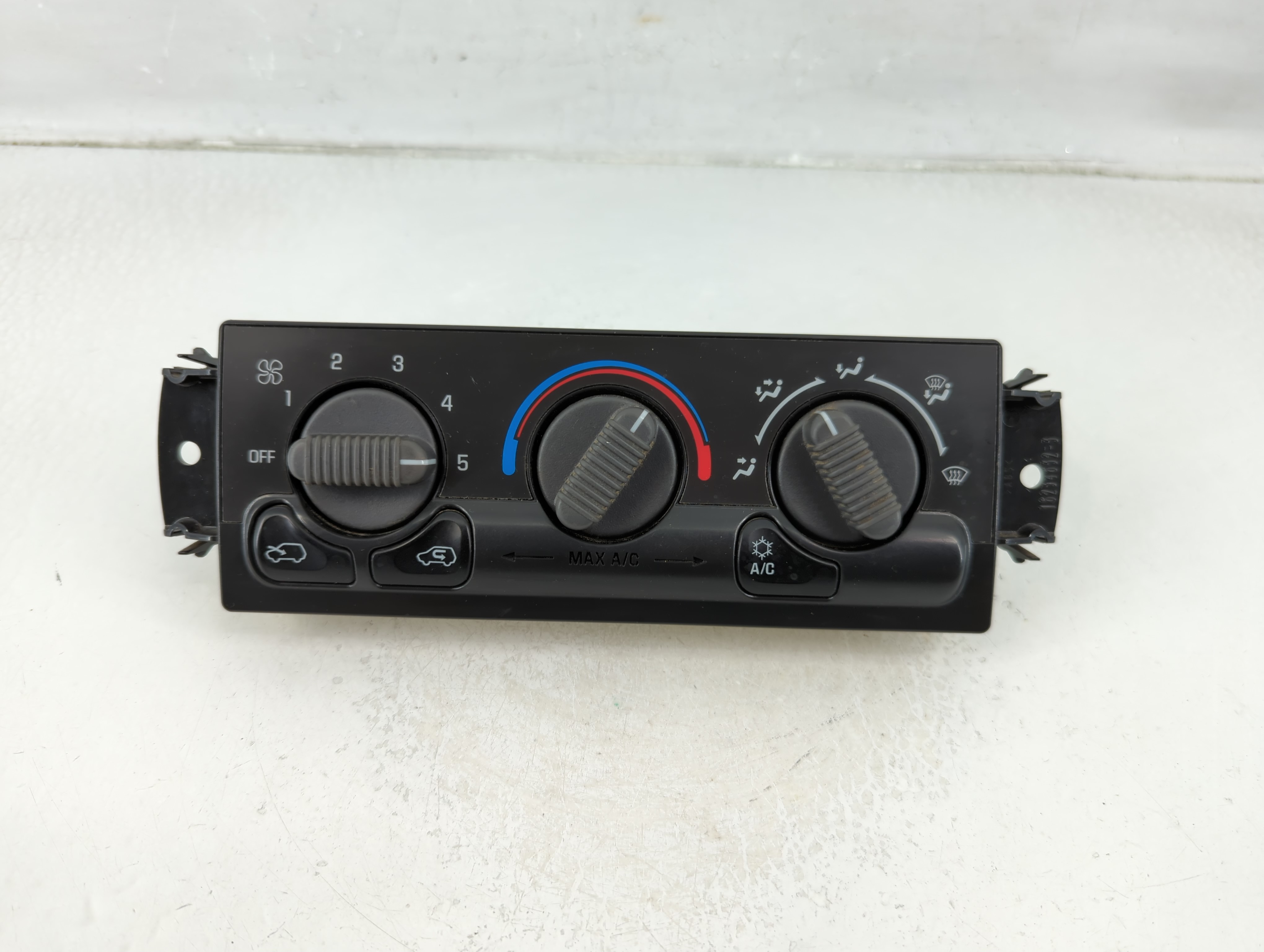 Picture of 1999-2002 Gmc Sierra 1500 Ac Heater Climate Control 15753264 1178485