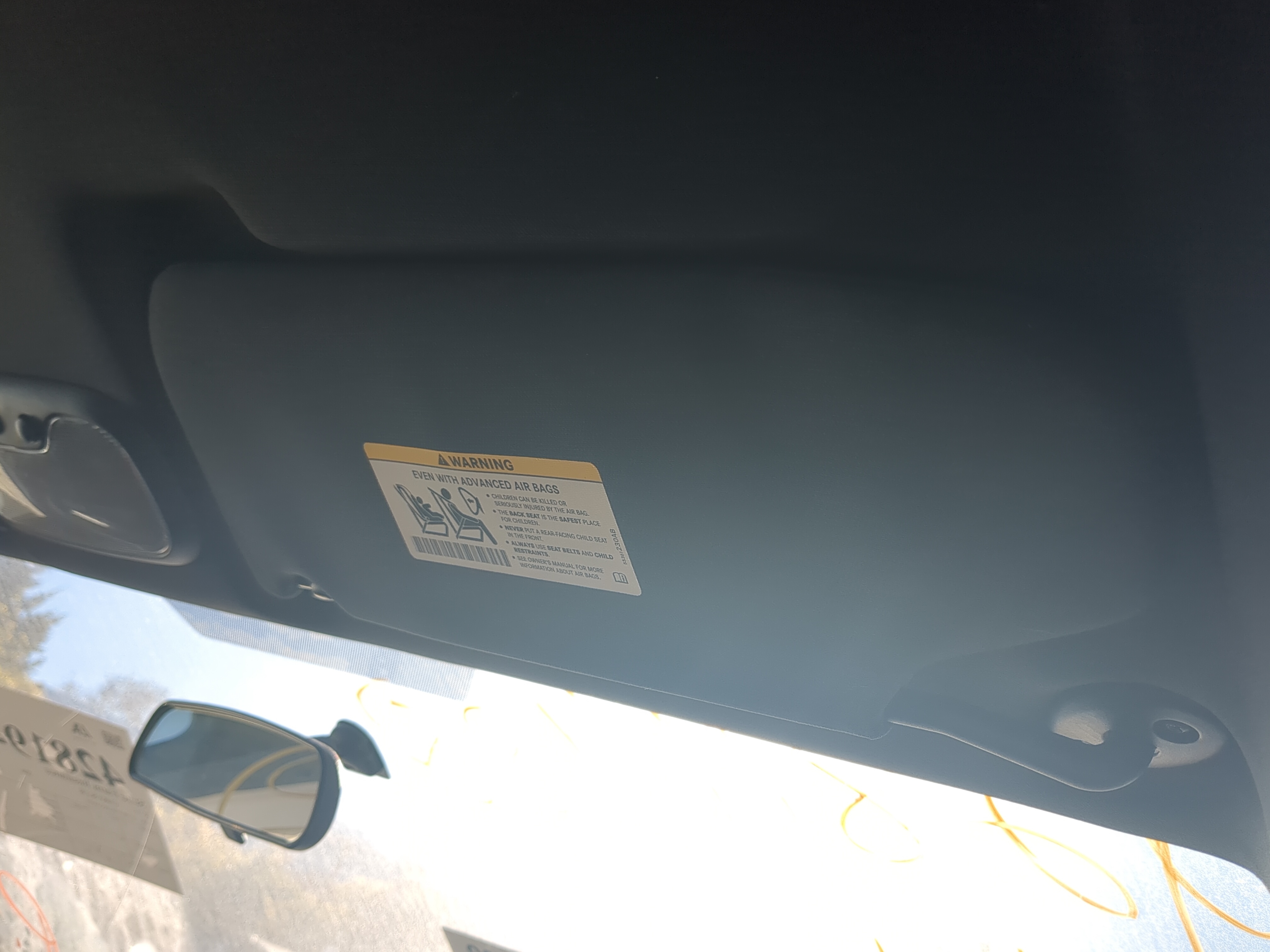 2011-2014 Chrysler 200 Passenger Sun Visor Mirror Right Sunvisor 1178560 - Oemusedautoparts1.com