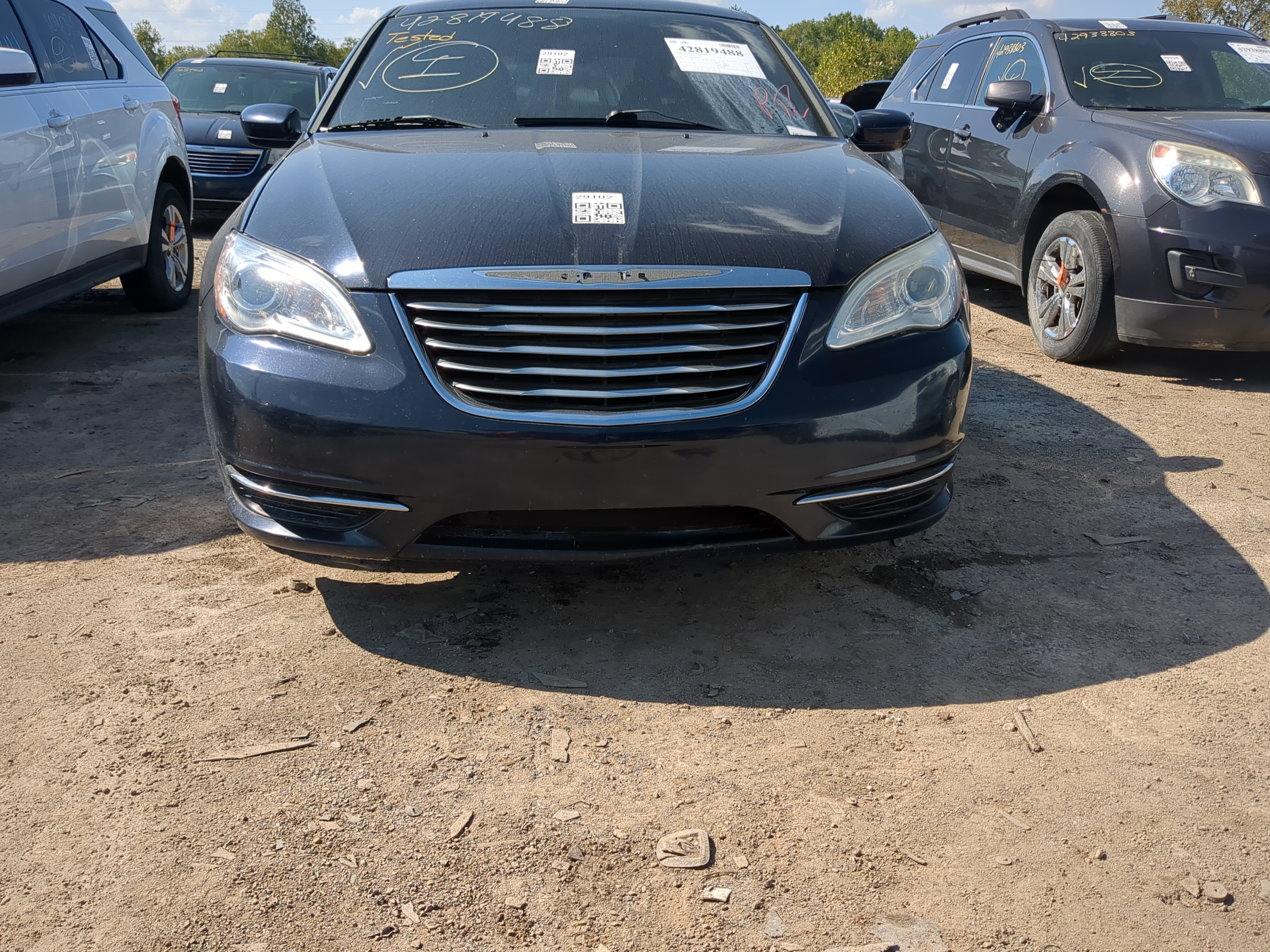 2011-2014 Chrysler 200 Front Bumper - Oem 1178562 - Oemusedautoparts1.com