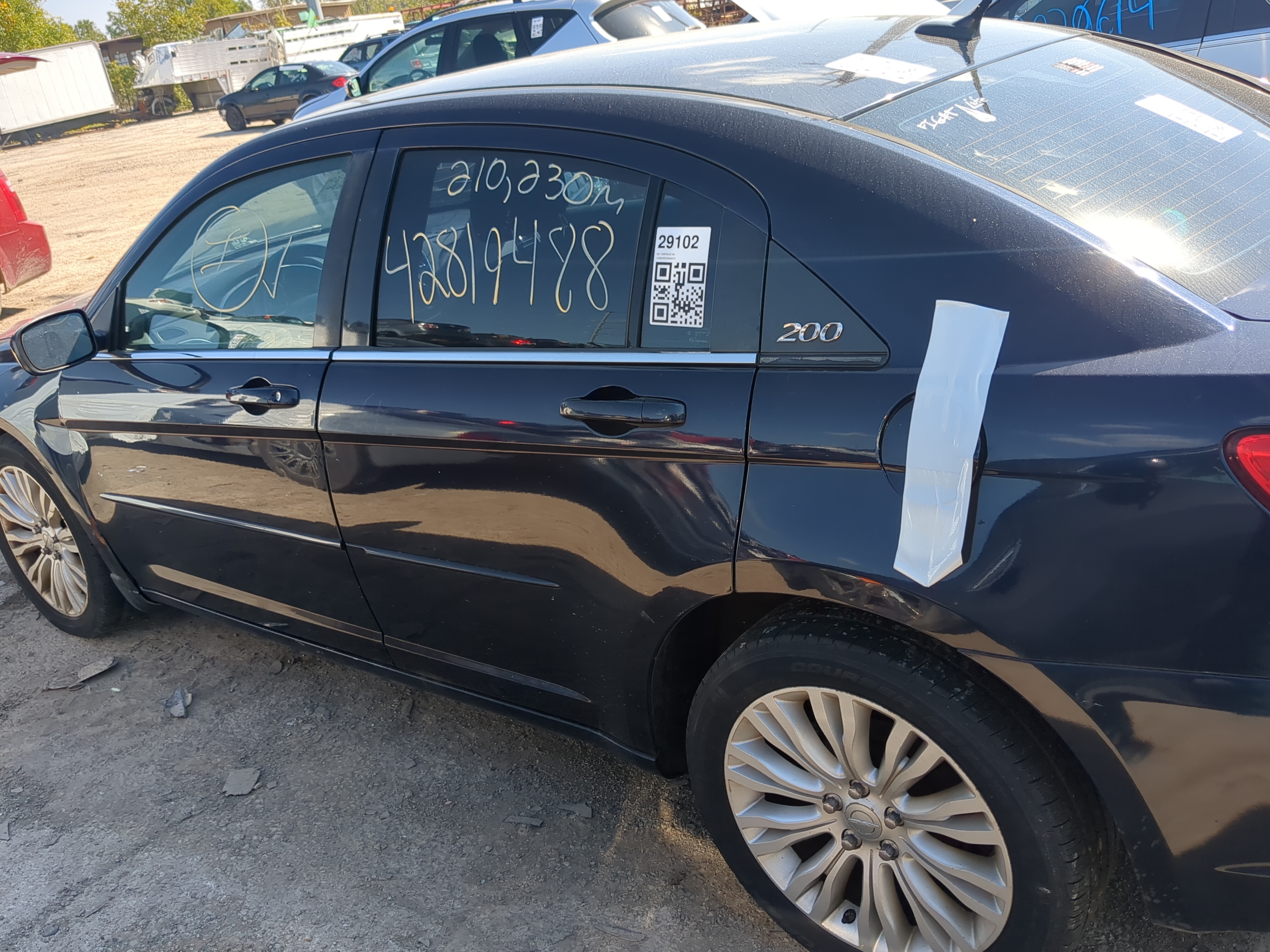 2011-2014 Chrysler 200 Driver Rear Door Oem 1178610 - Oemusedautoparts1.com