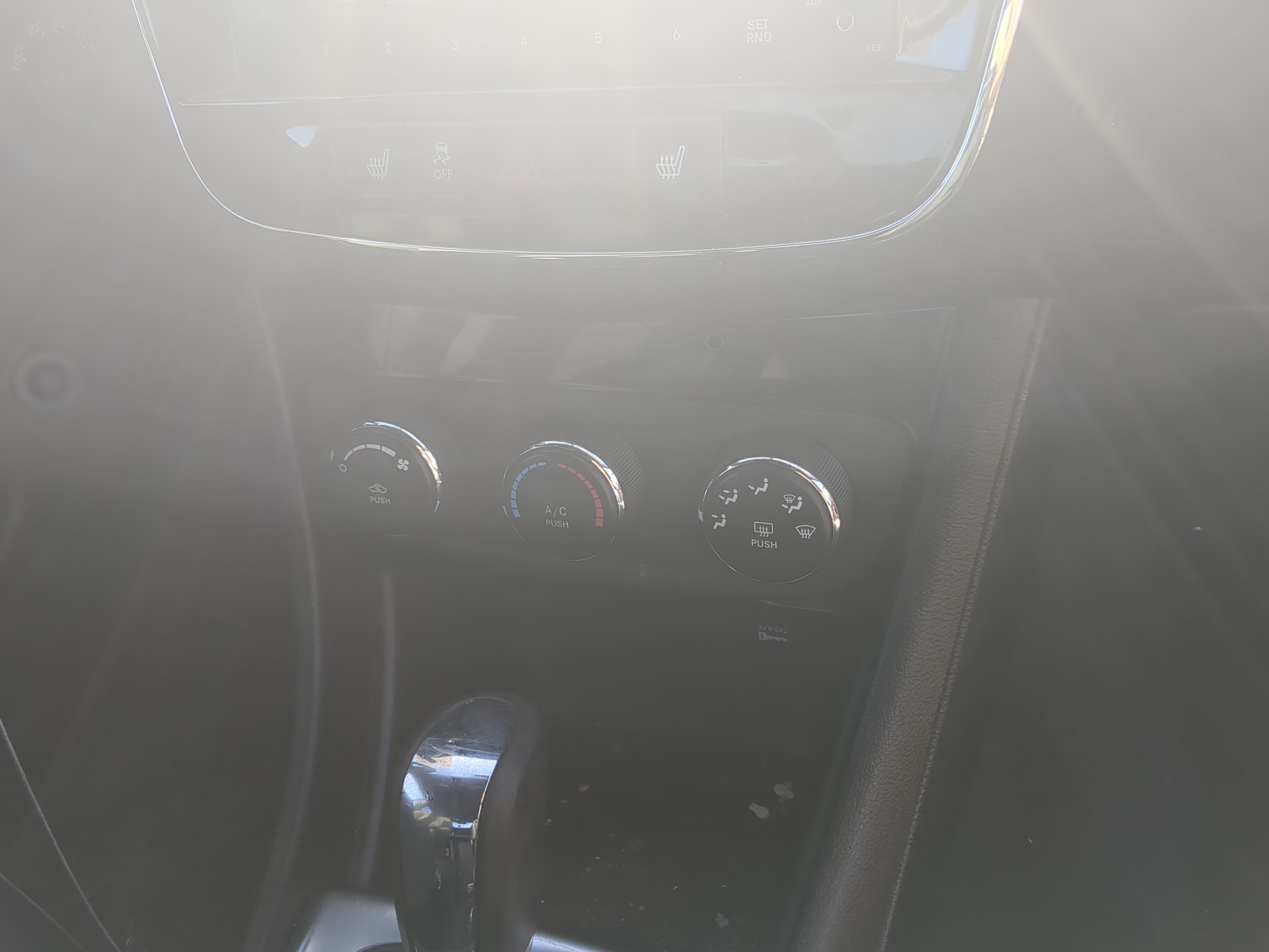 2011-2014 Chrysler 200 Ac Heater Climate Control 1178649 - Oemusedautoparts1.com