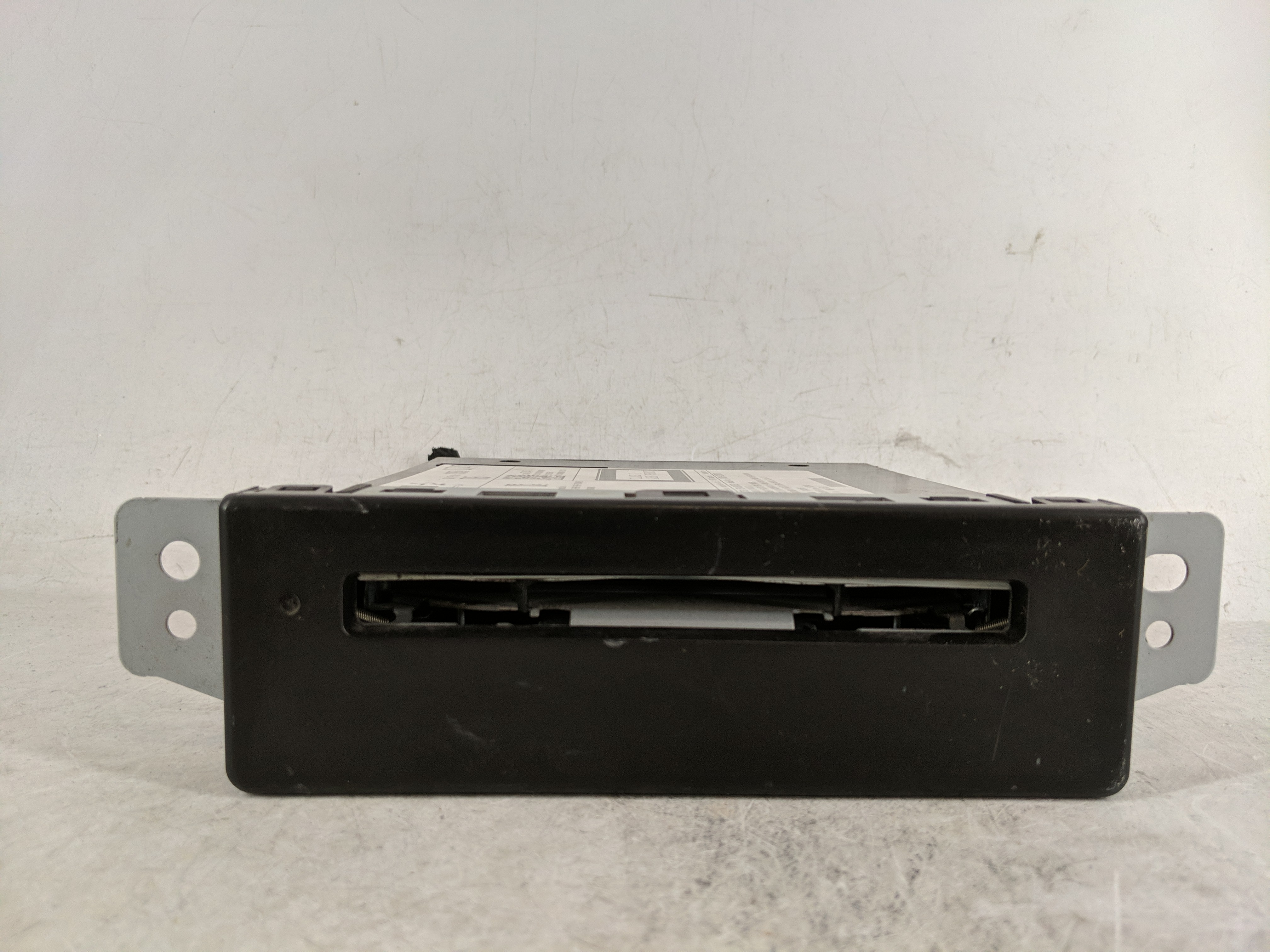 Picture of 2014-2014 Buick Lacrosse Am Fm Cd Player Radio Receiver 1178675