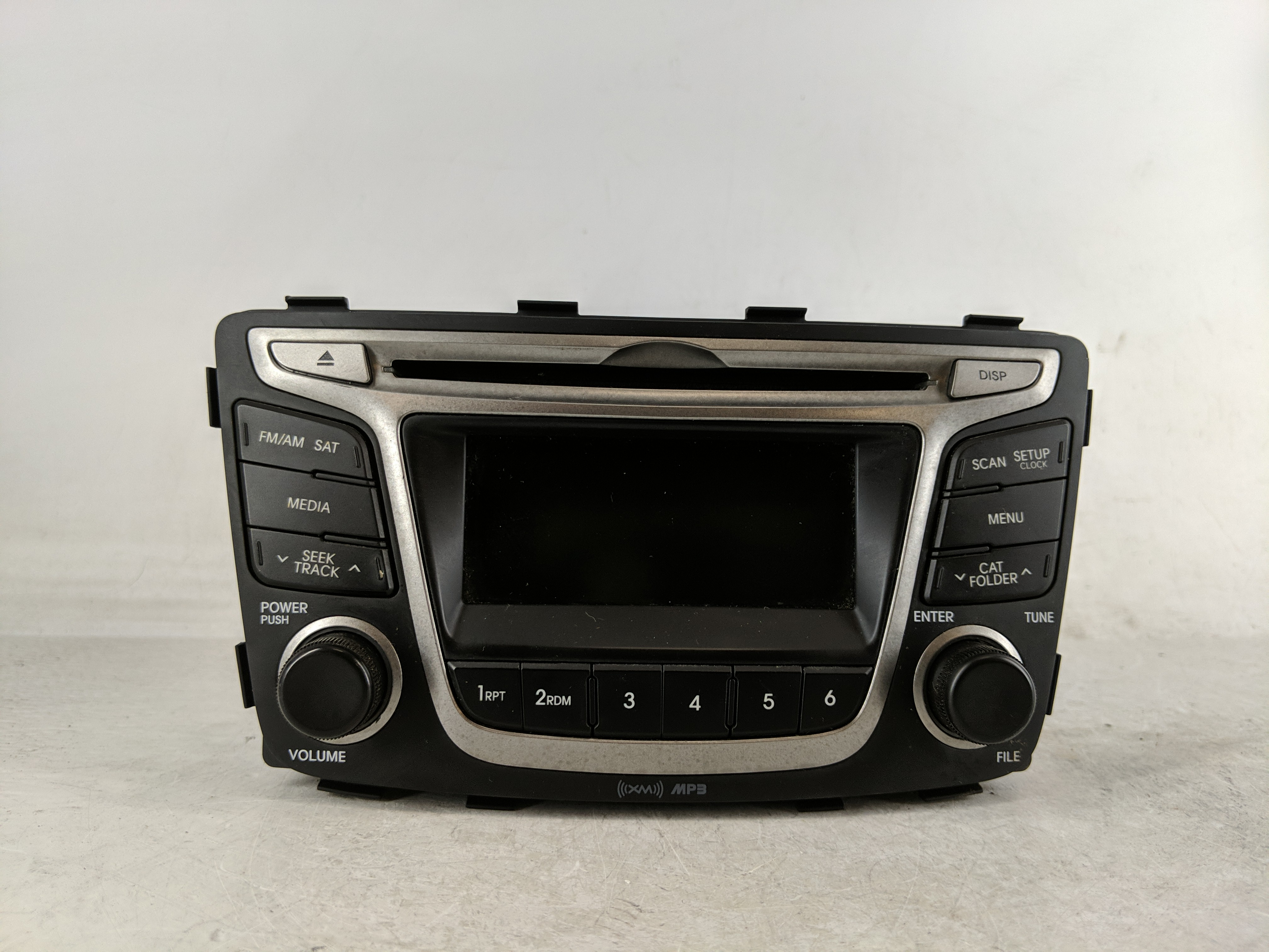 Picture of 2015-2017 Hyundai Accent Am Fm Cd Player Radio Receiver 1178935