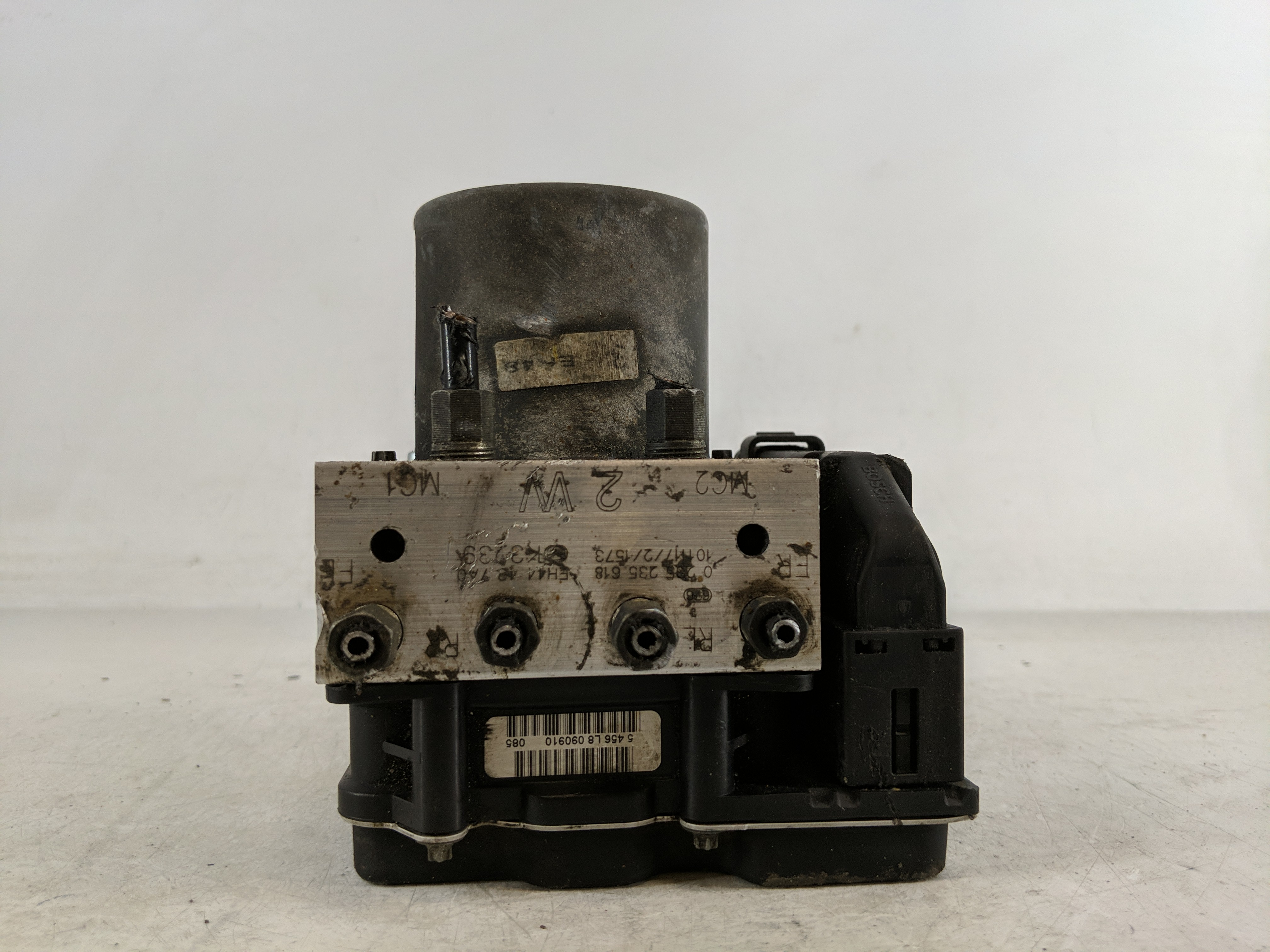 2010-2012 Mazda Cx-7 Abs Pump Control Module 1178939 - Oemusedautoparts1.com