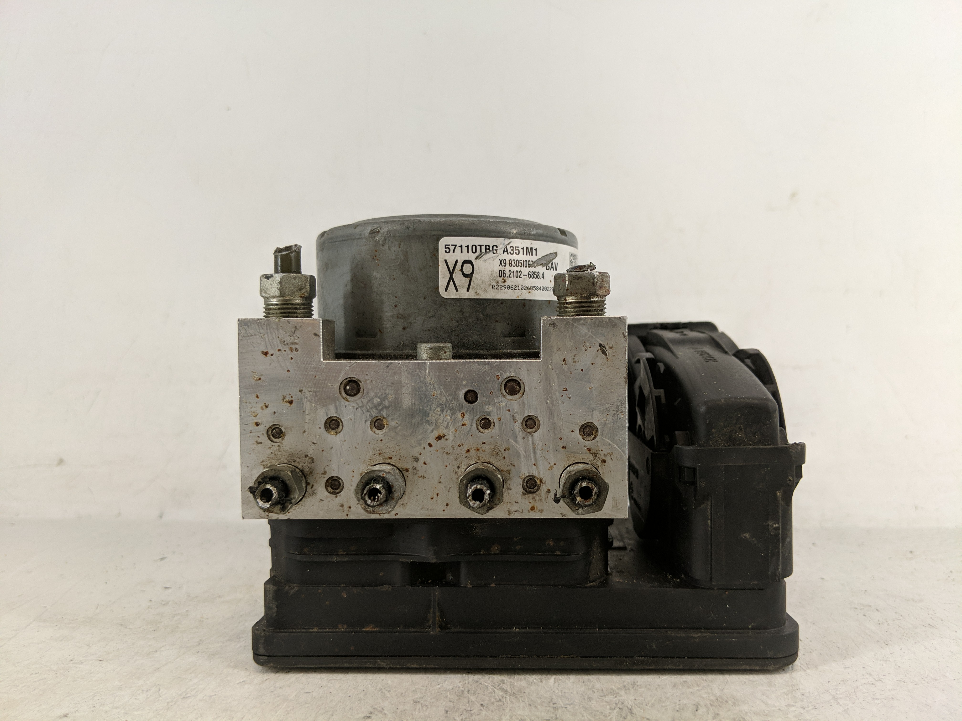 2019-2020 Honda Civic Abs Pump Control Module 1178943 - Oemusedautoparts1.com
