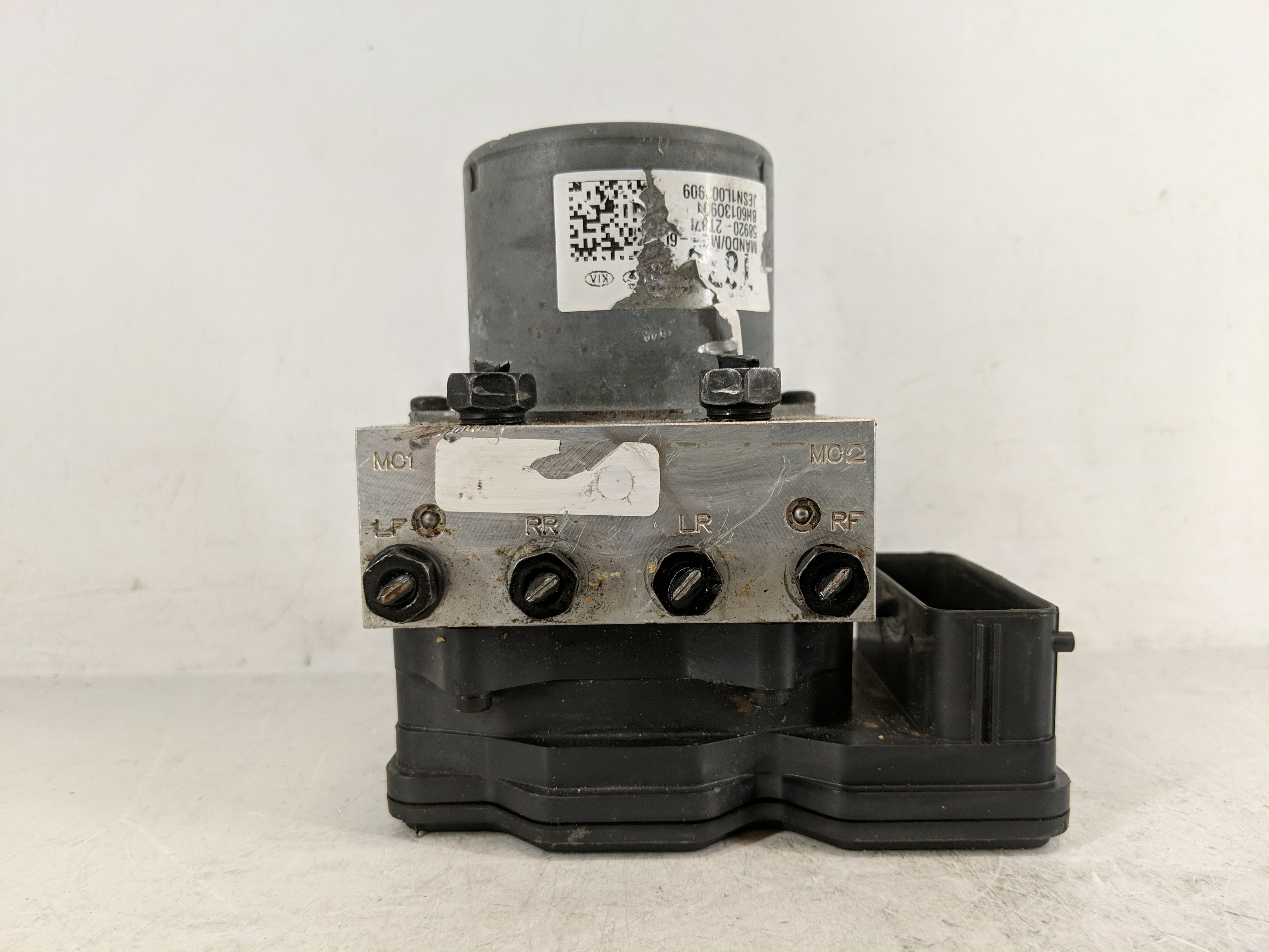 2014-2015 Kia Optima Abs Pump Control Module 1178944 - Oemusedautoparts1.com