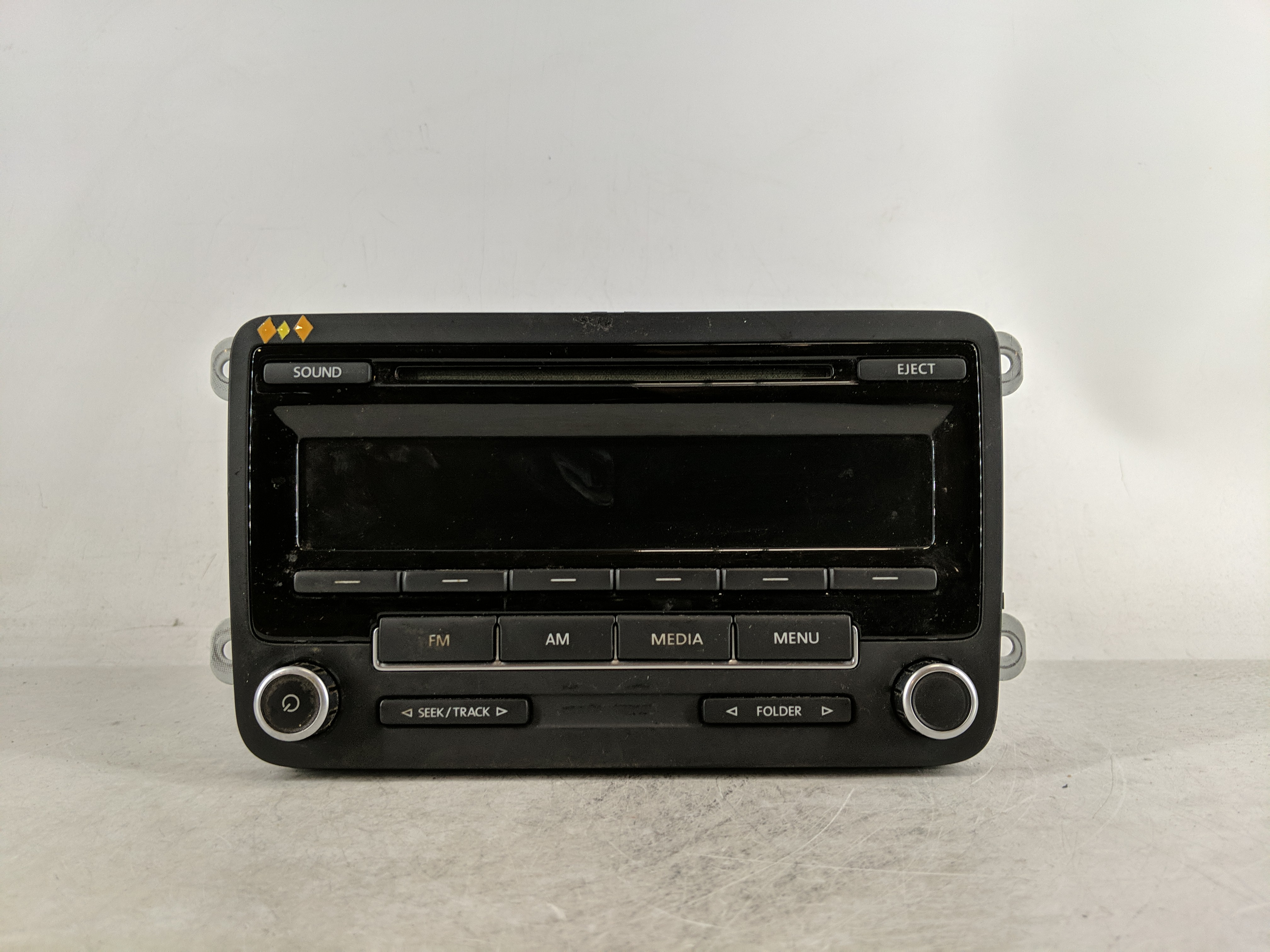 Picture of 2011-2014 Volkswagen Jetta Am Fm Cd Player Radio Receiver 1178951