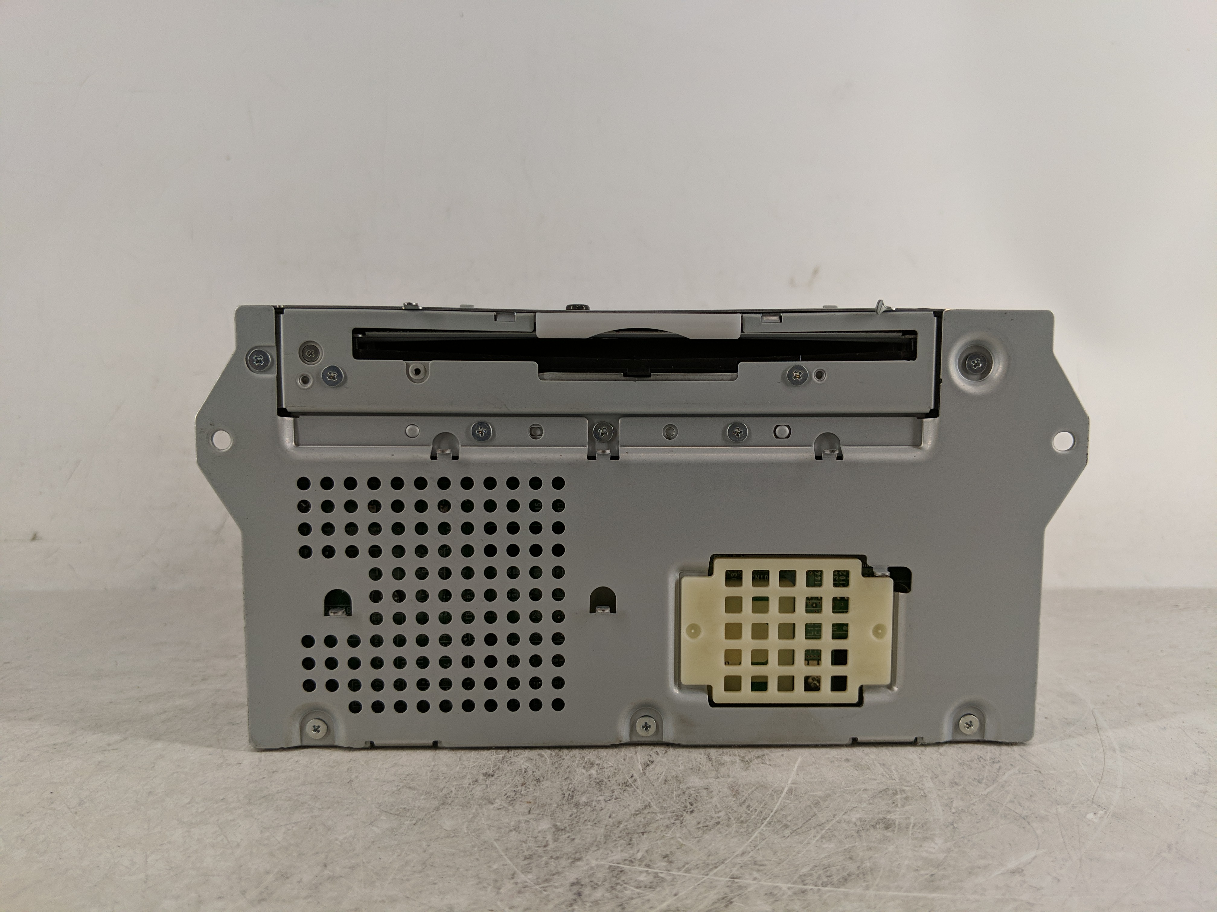 Picture of 2013-2014 Nissan Pathfinder Am Fm Cd Player Radio Receiver 1178955