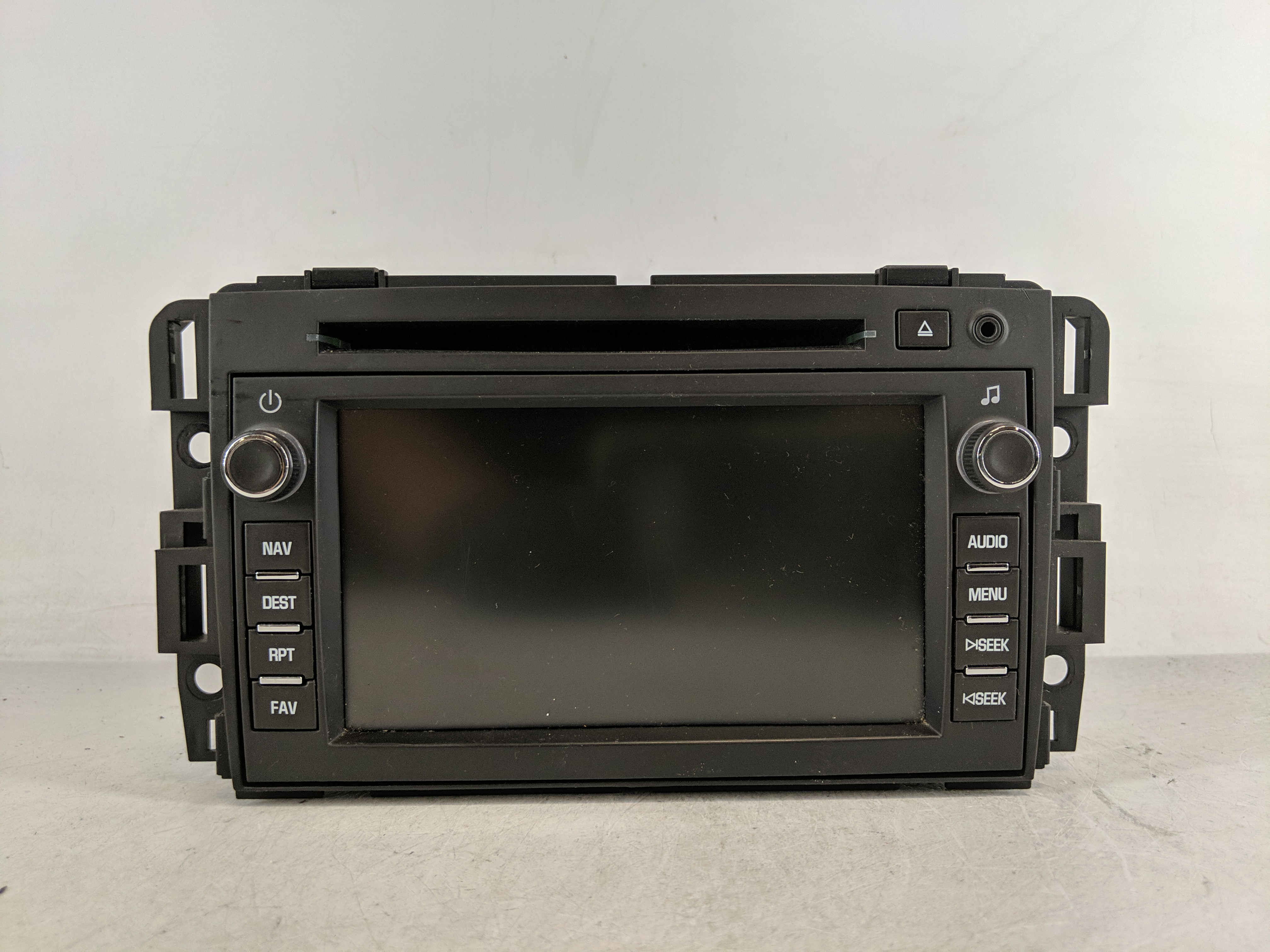 Picture of Chevrolet Traverse Am Fm Cd Player Radio Receiver 1178988