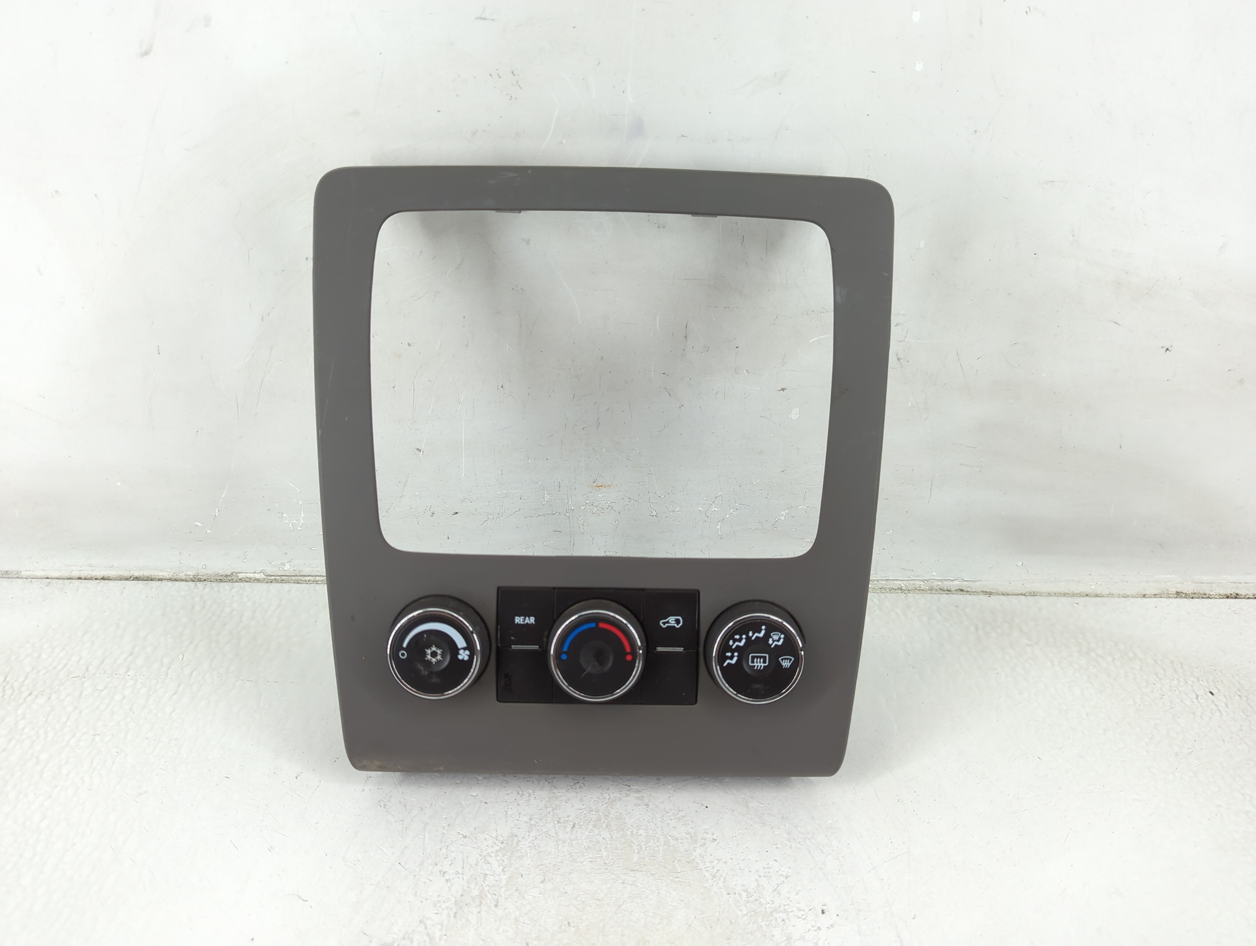 Picture of 2013-2017 Chevrolet Traverse Ac Heater Roof Climate Control 22969802 1179016