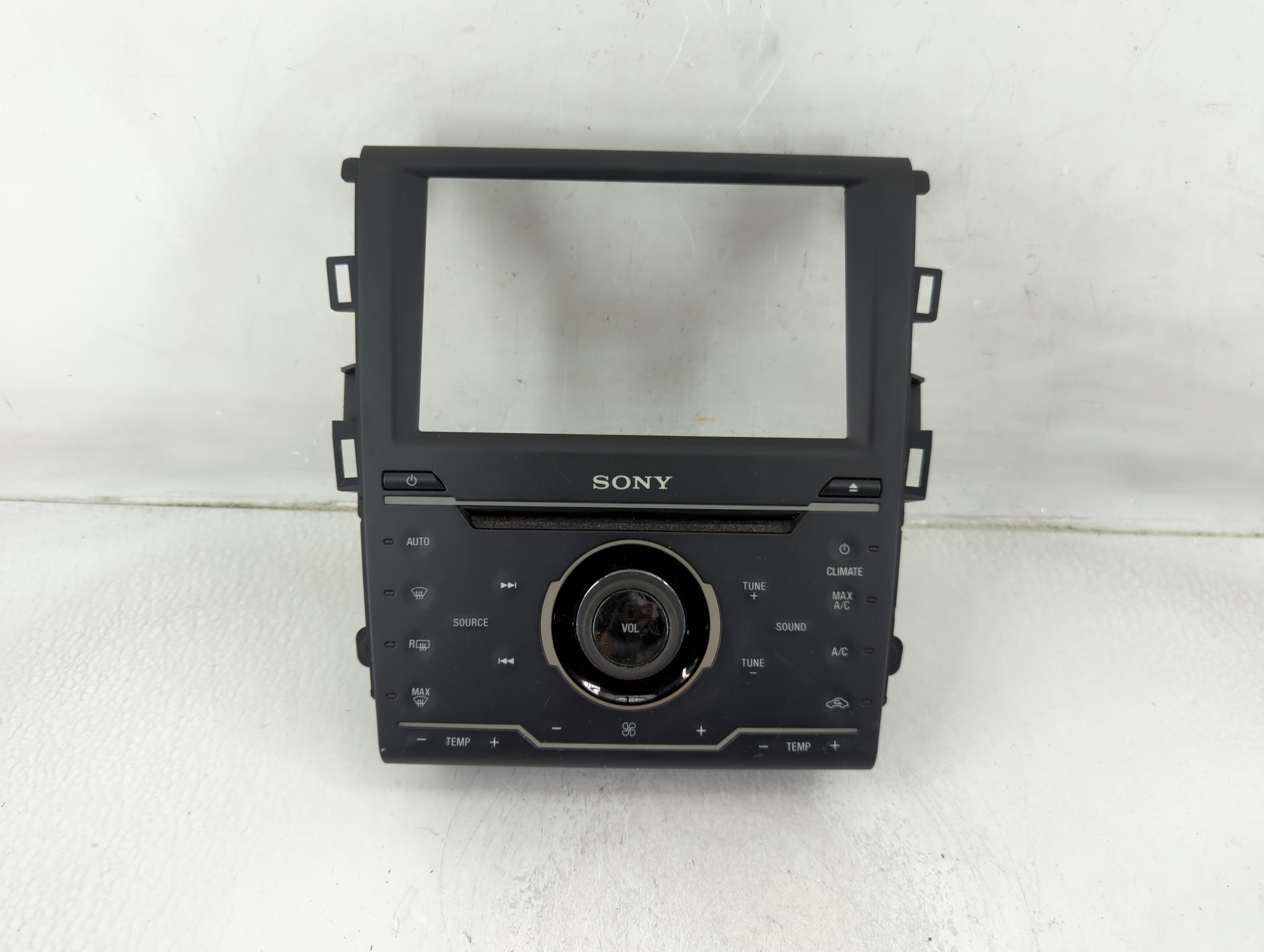 2013-2013 Ford Fusion Am Fm Cd Player Radio Receiver 1179040 - Oemusedautoparts1.com