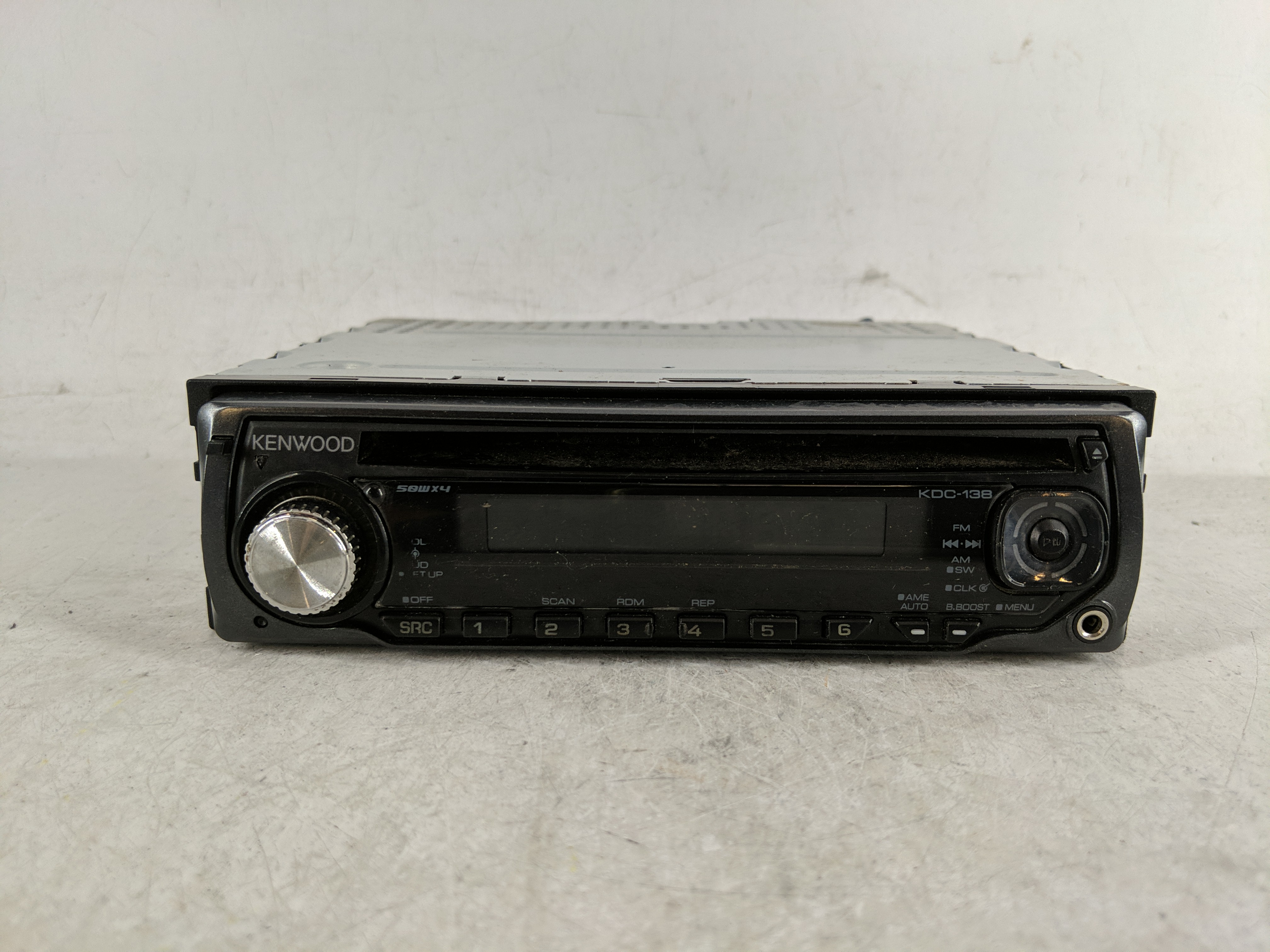 2005-2008 Gmc Canyon Am Fm Cd Player Radio Receiver 1179074 - Oemusedautoparts1.com