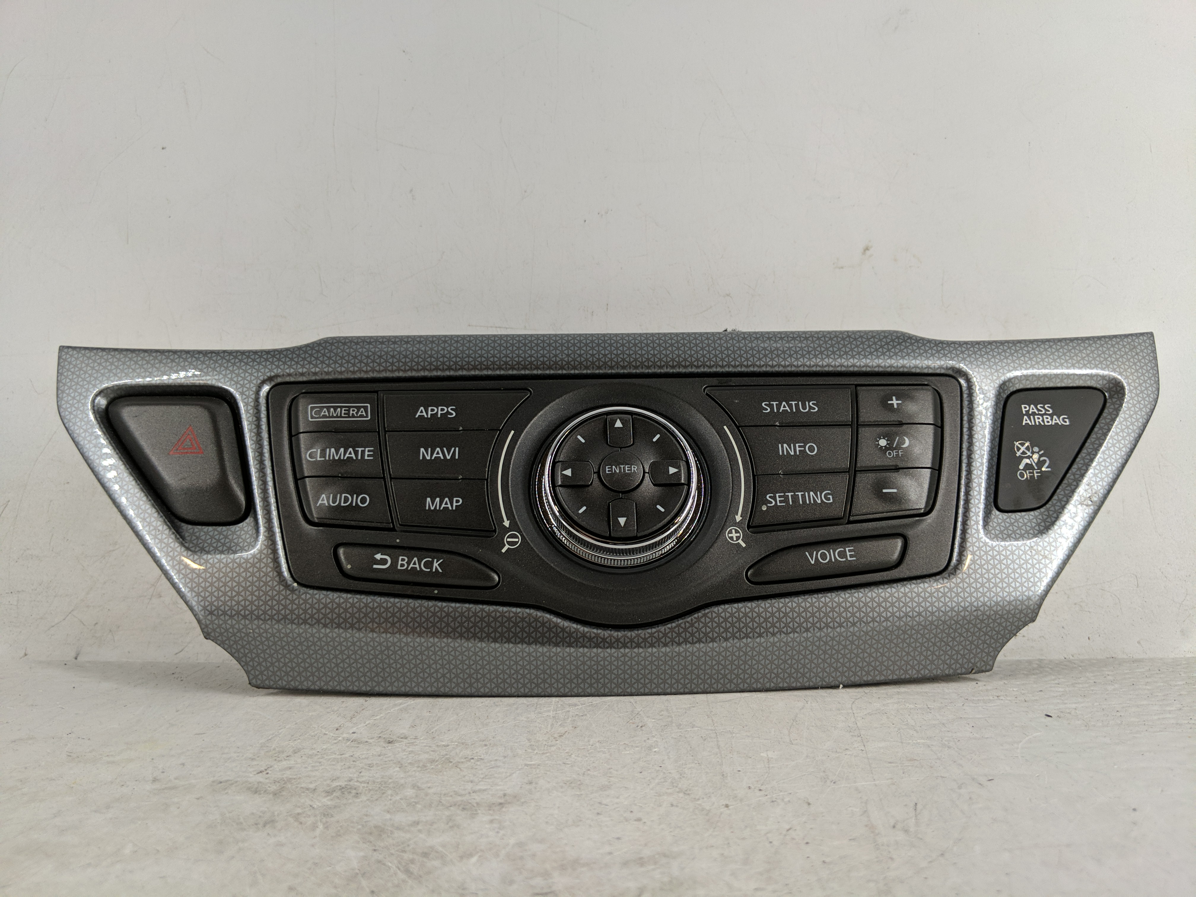 2017-2017 Nissan Pathfinder Radio Control Panel 1179076 - Oemusedautoparts1.com