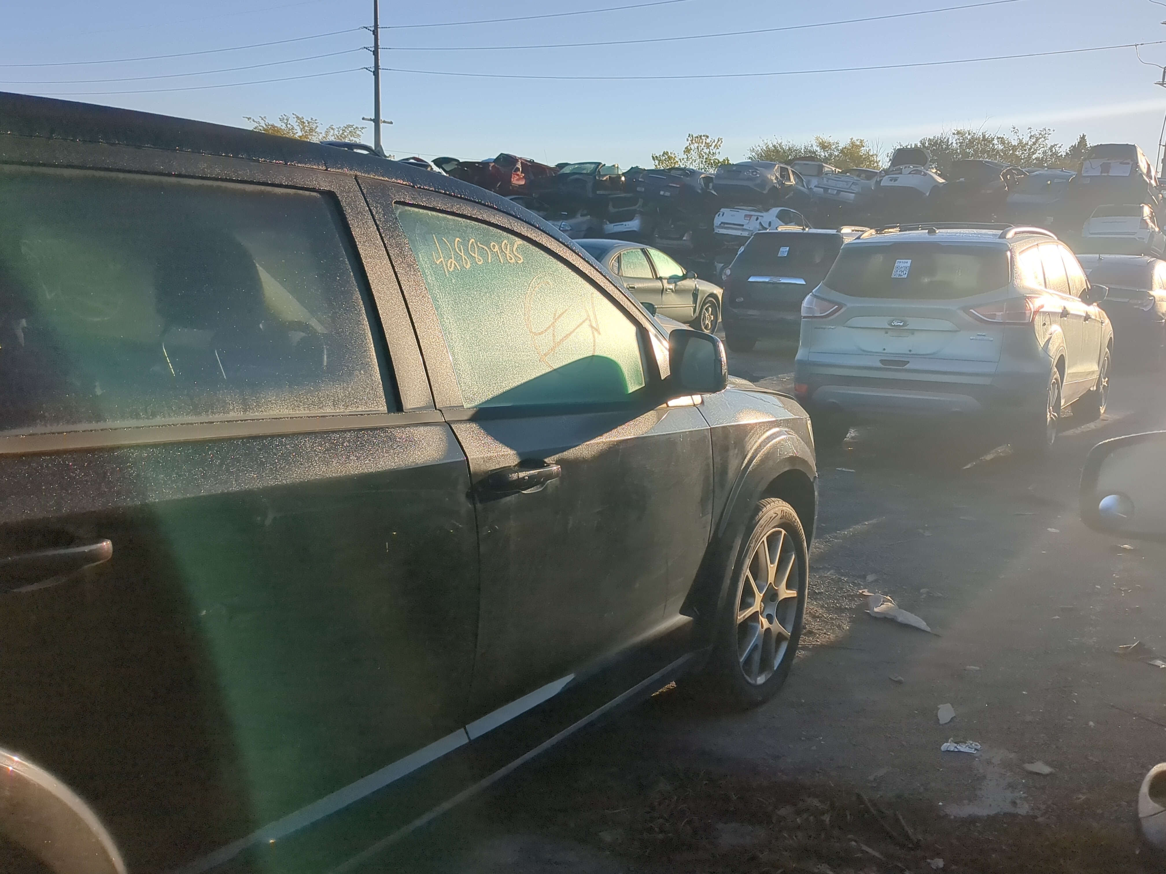 2016 Dodge Journey Passenger Front Door Oem 1179144 - Oemusedautoparts1.com