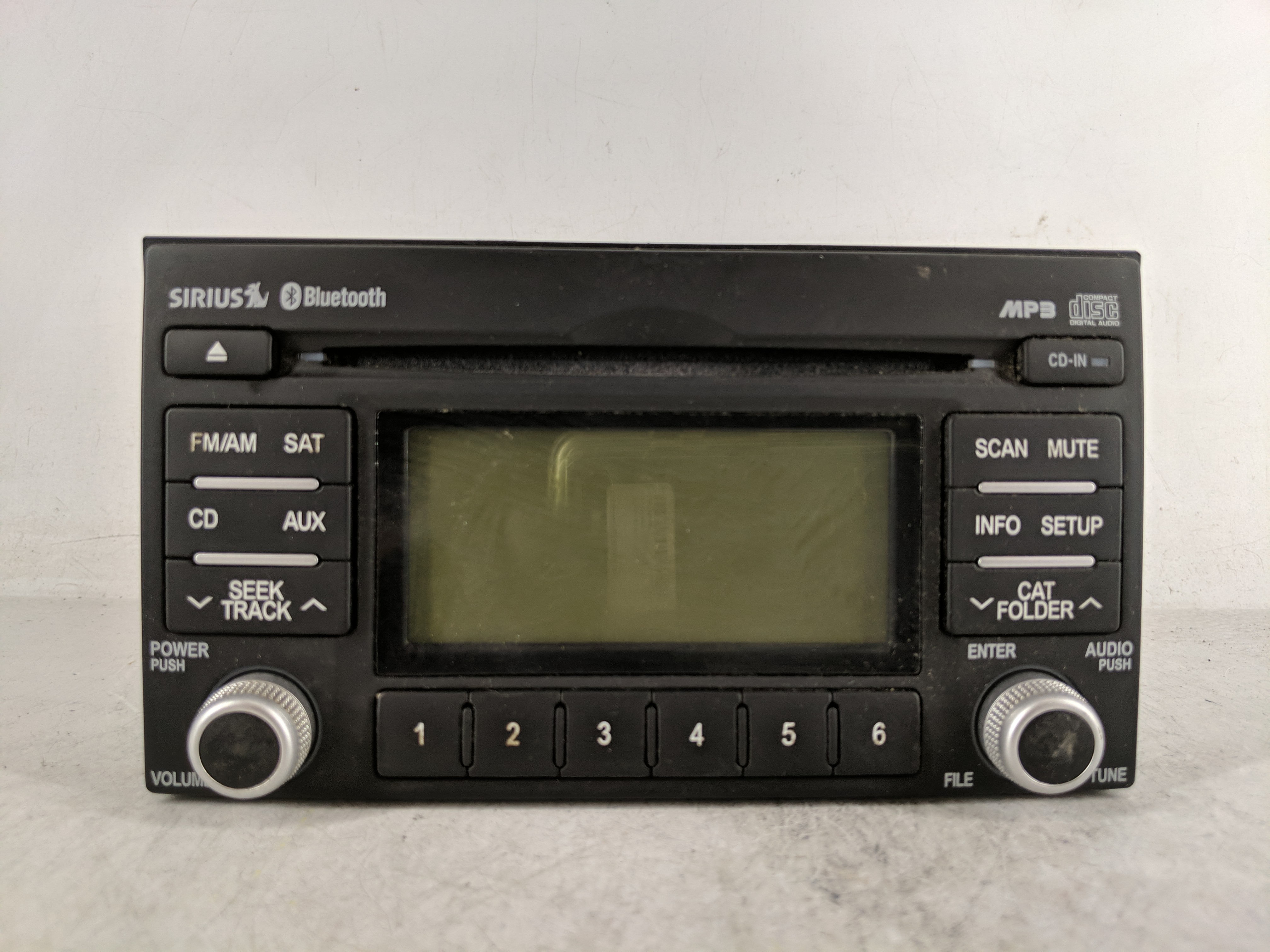 2011-2014 Kia Sedona Am Fm Cd Player Radio Receiver 1179279 - Oemusedautoparts1.com