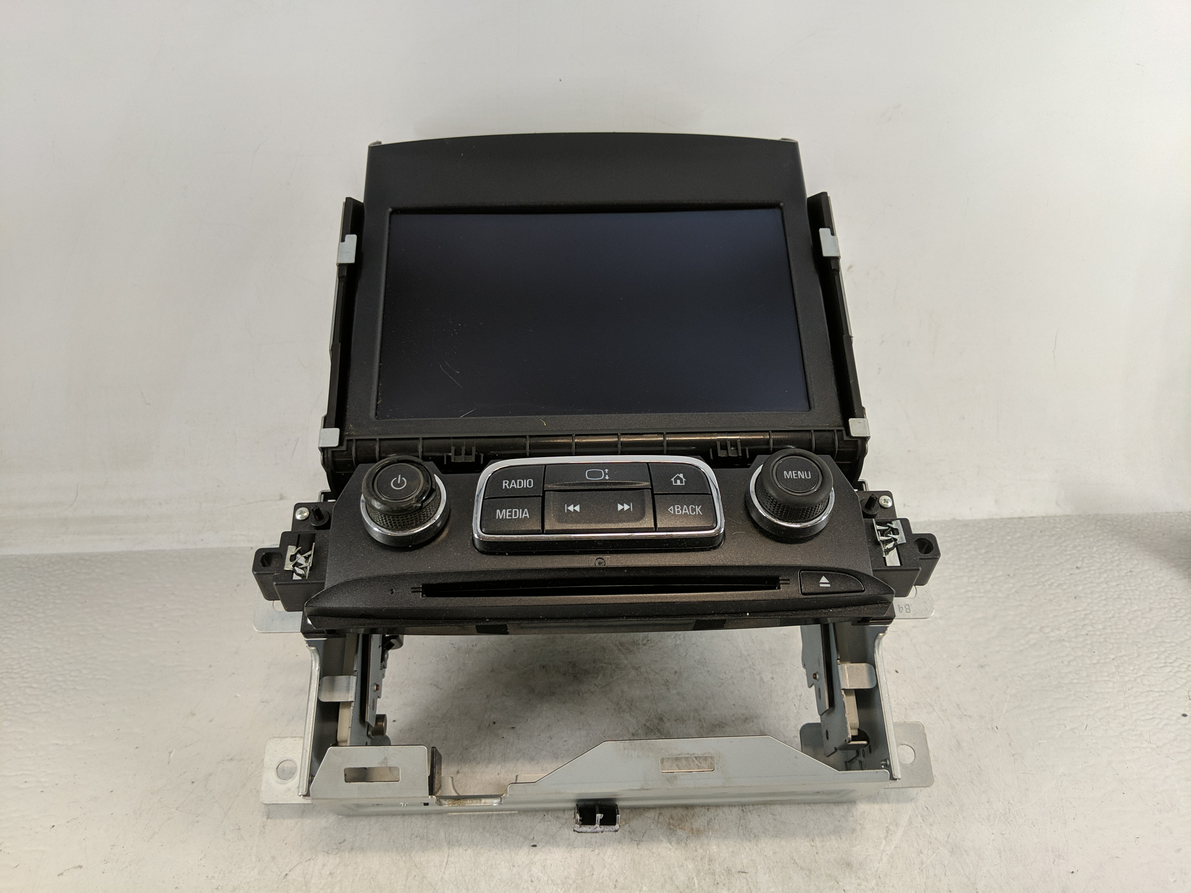 2015-2015 Chevrolet Impala Am Fm Cd Player Radio Receiver 1179480 - Oemusedautoparts1.com