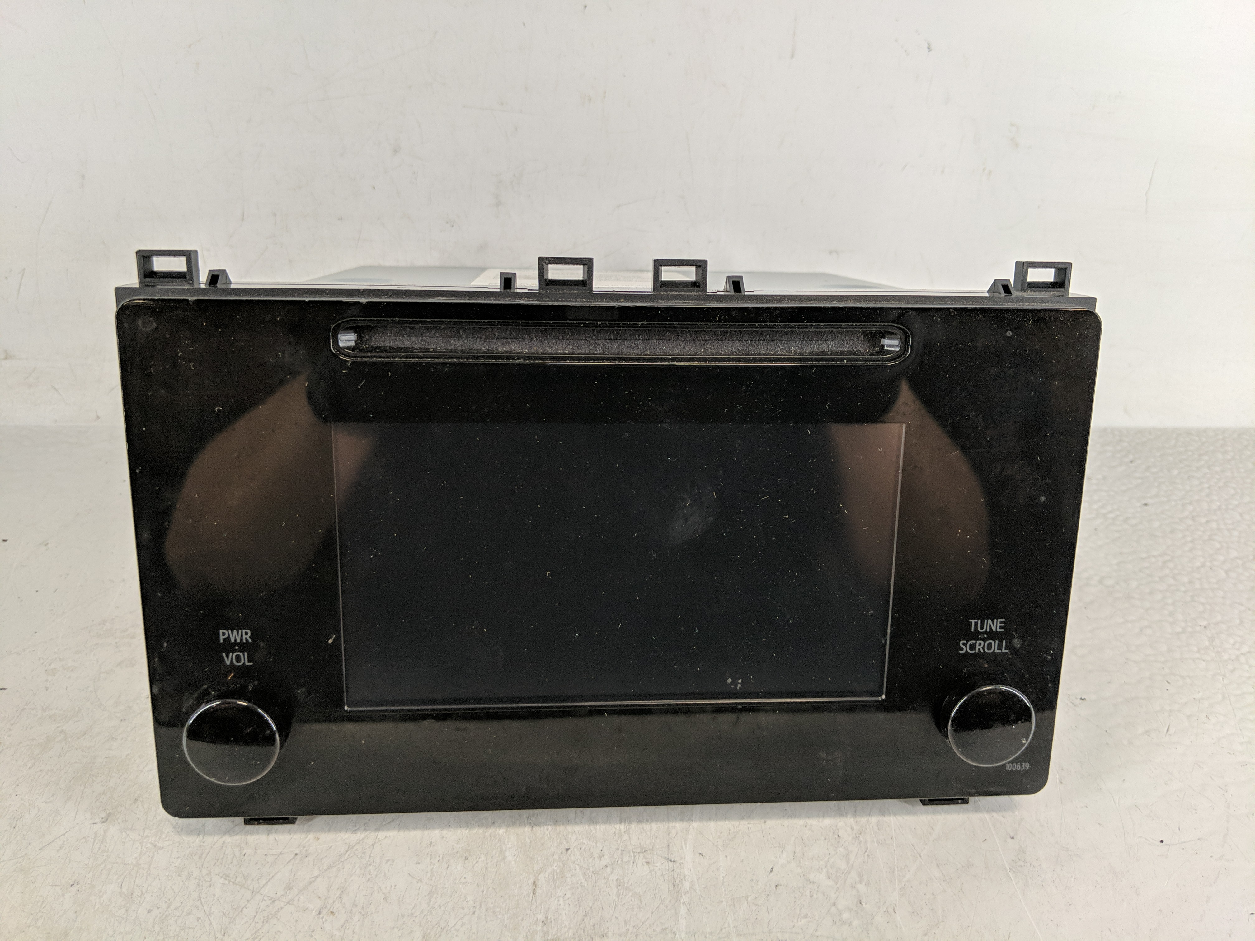 Picture of 2017-2019 Toyota Corolla Am Fm Cd Player Radio Receiver 1179552