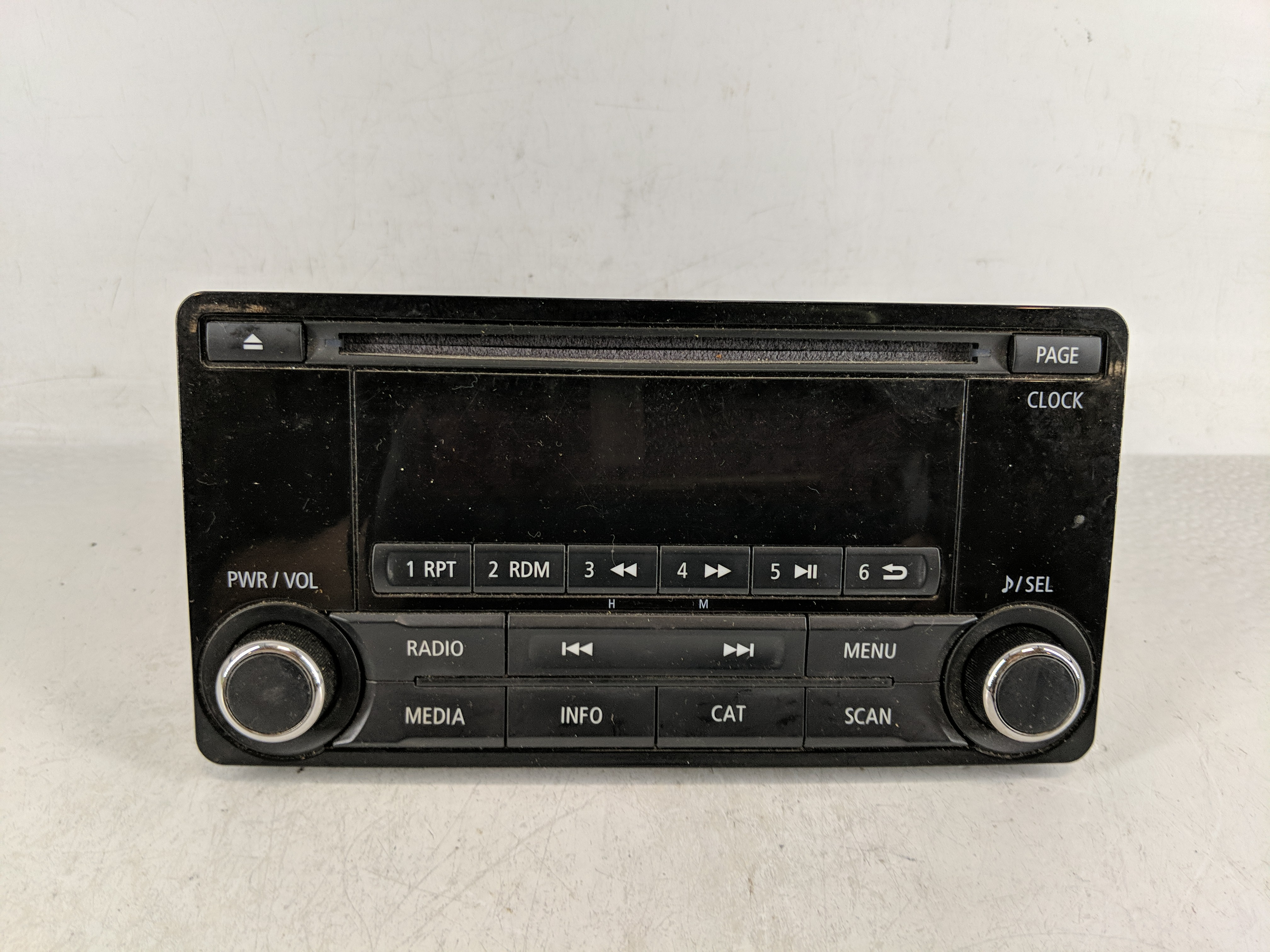 2016 Mitsubishi Outlander Am Fm Cd Player Radio Receiver 1179589 - Oemusedautoparts1.com