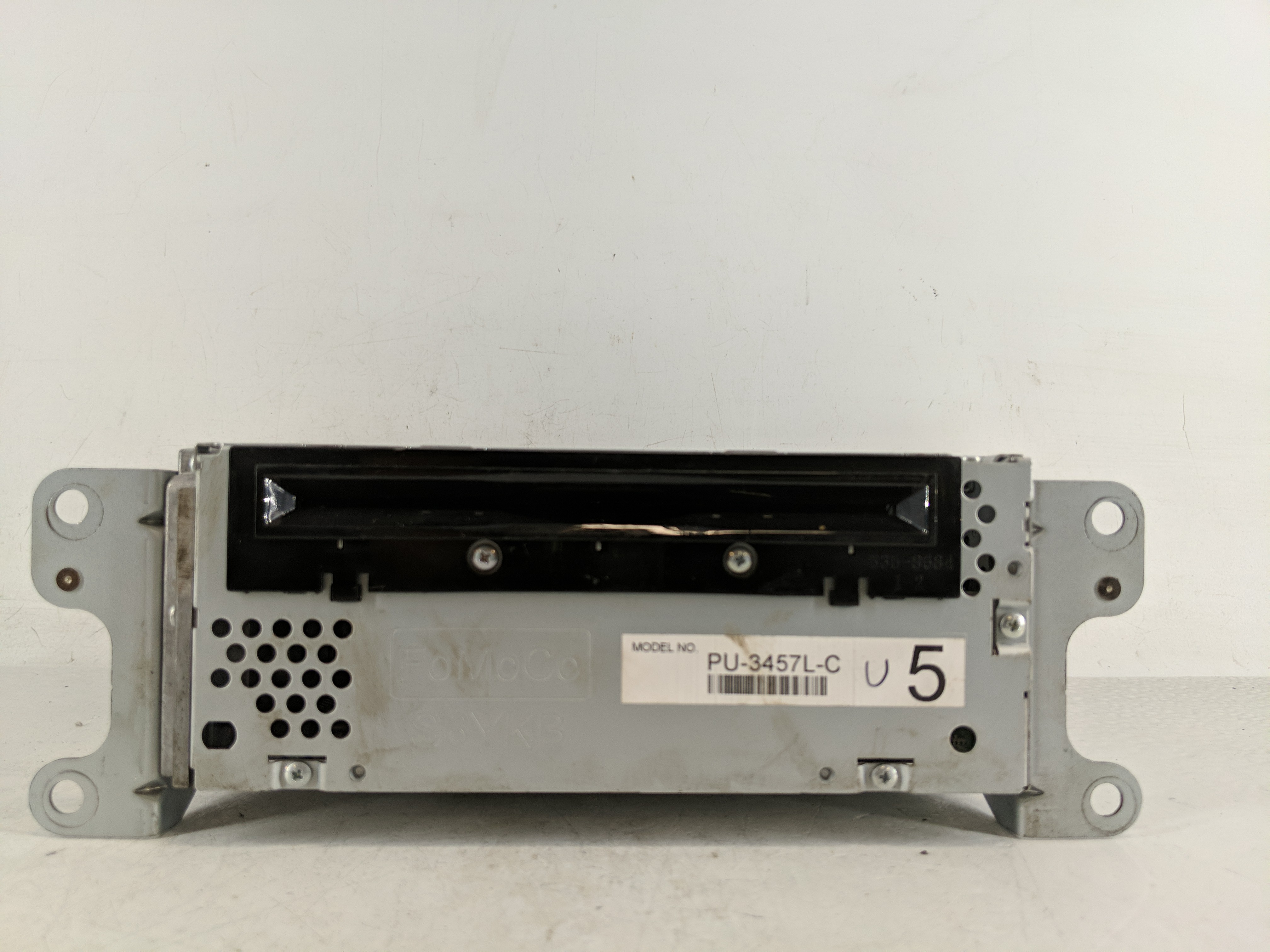 2012-2012 Ford Explorer Am Fm Cd Player Radio Receiver 1179606 - Oemusedautoparts1.com