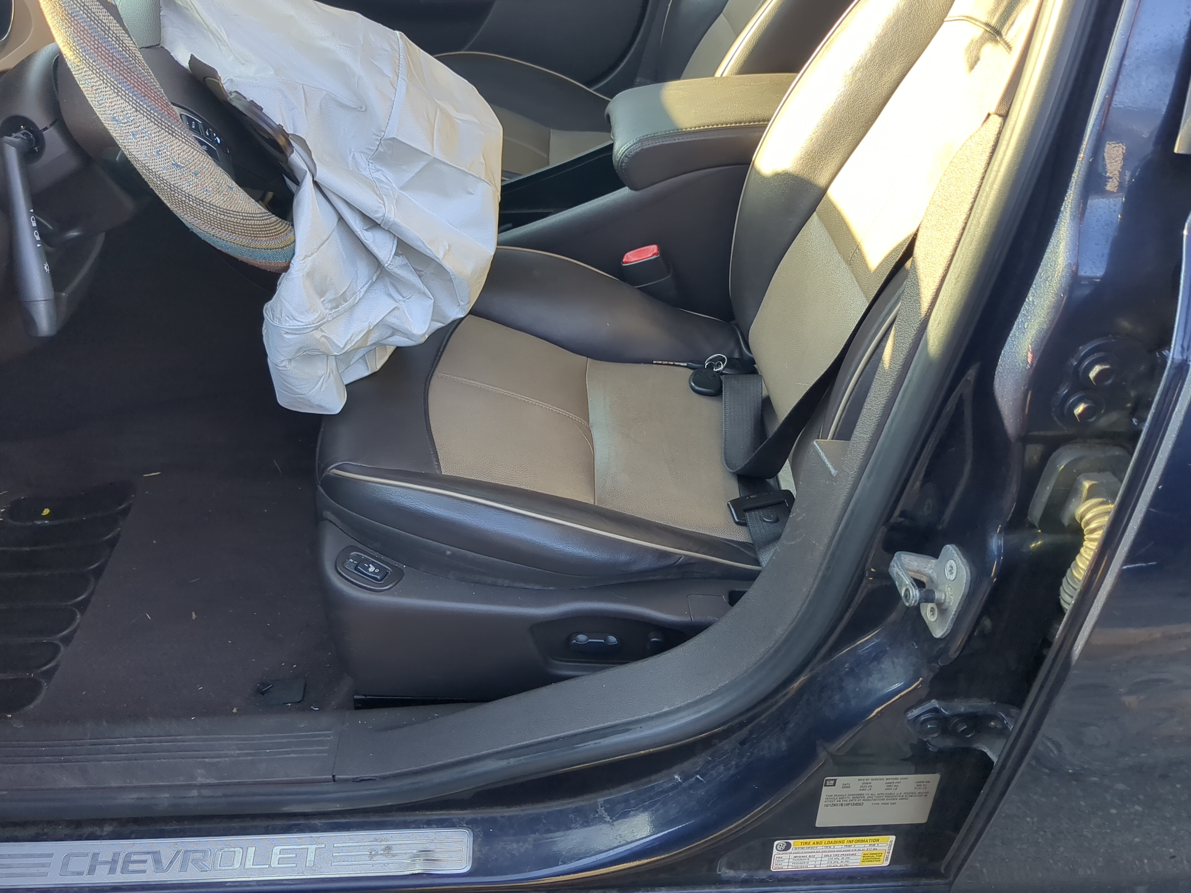 Picture of 2008-2009 Chevrolet Malibu Driver Front Seat Oem 1179744