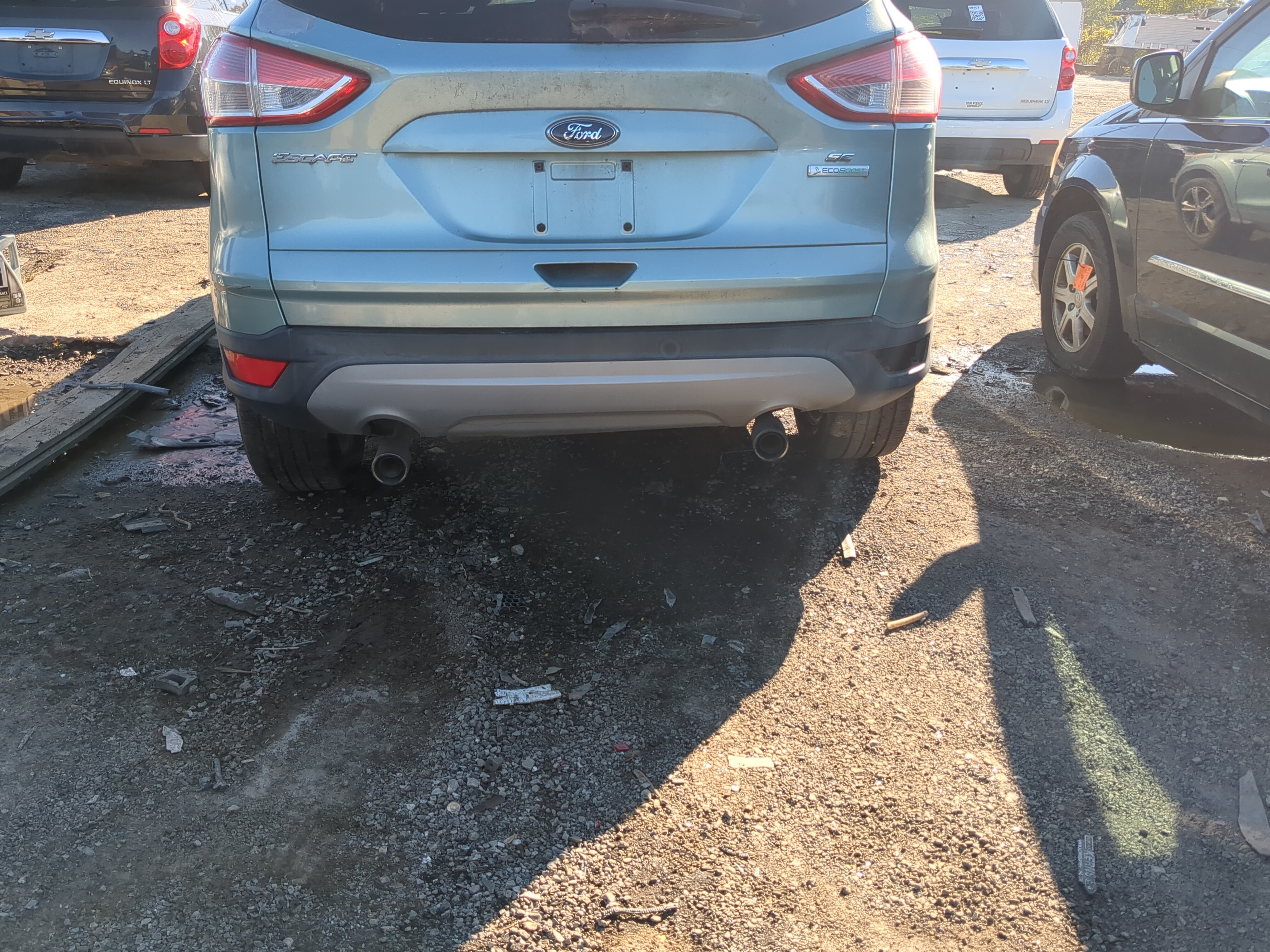 2013-2016 Ford Escape Rear Bumper Assembly Oem 1180005 - Oemusedautoparts1.com