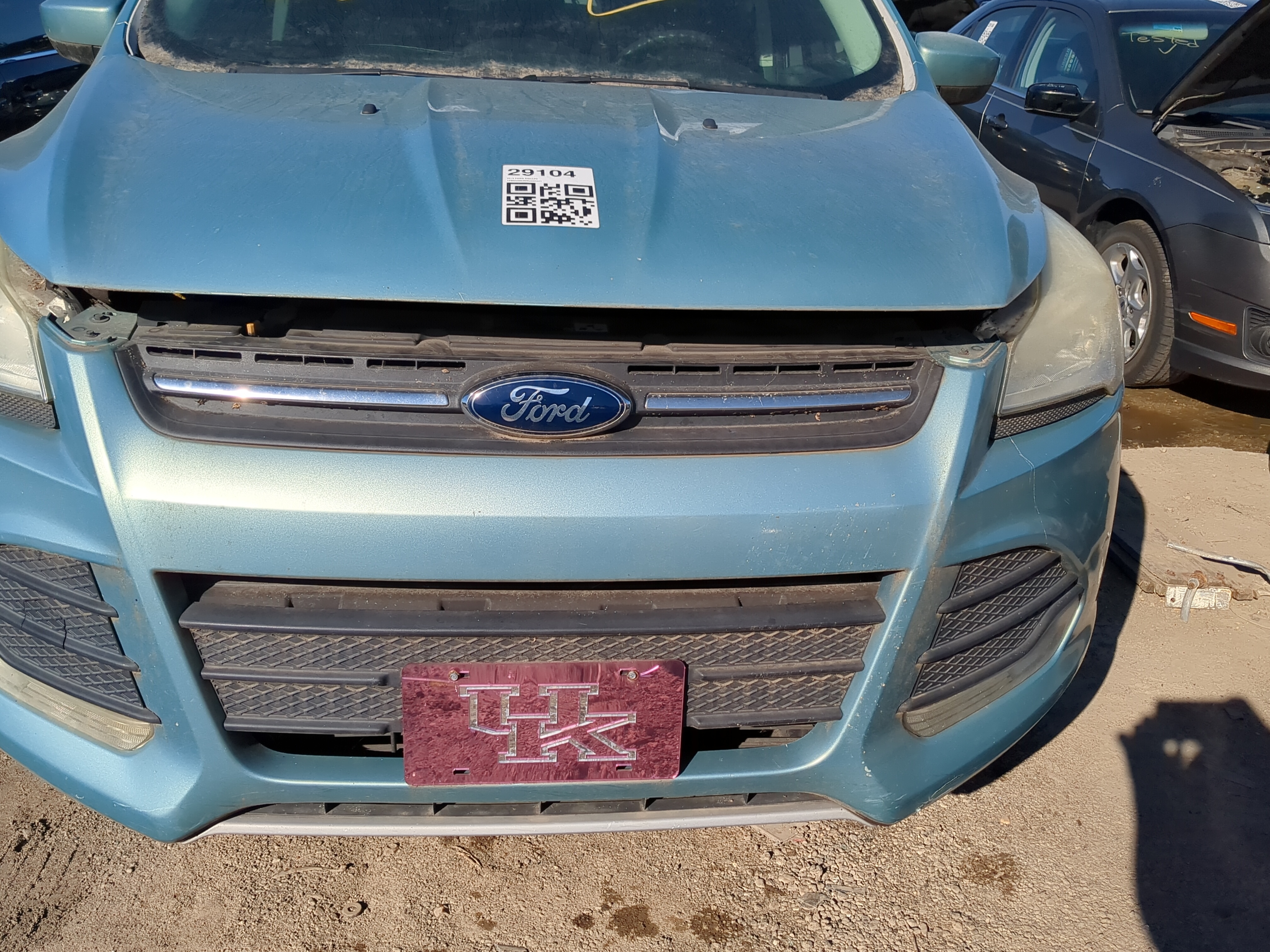 2013-2016 Ford Escape Front Grille Bumper Not Included 1180053 - Oemusedautoparts1.com