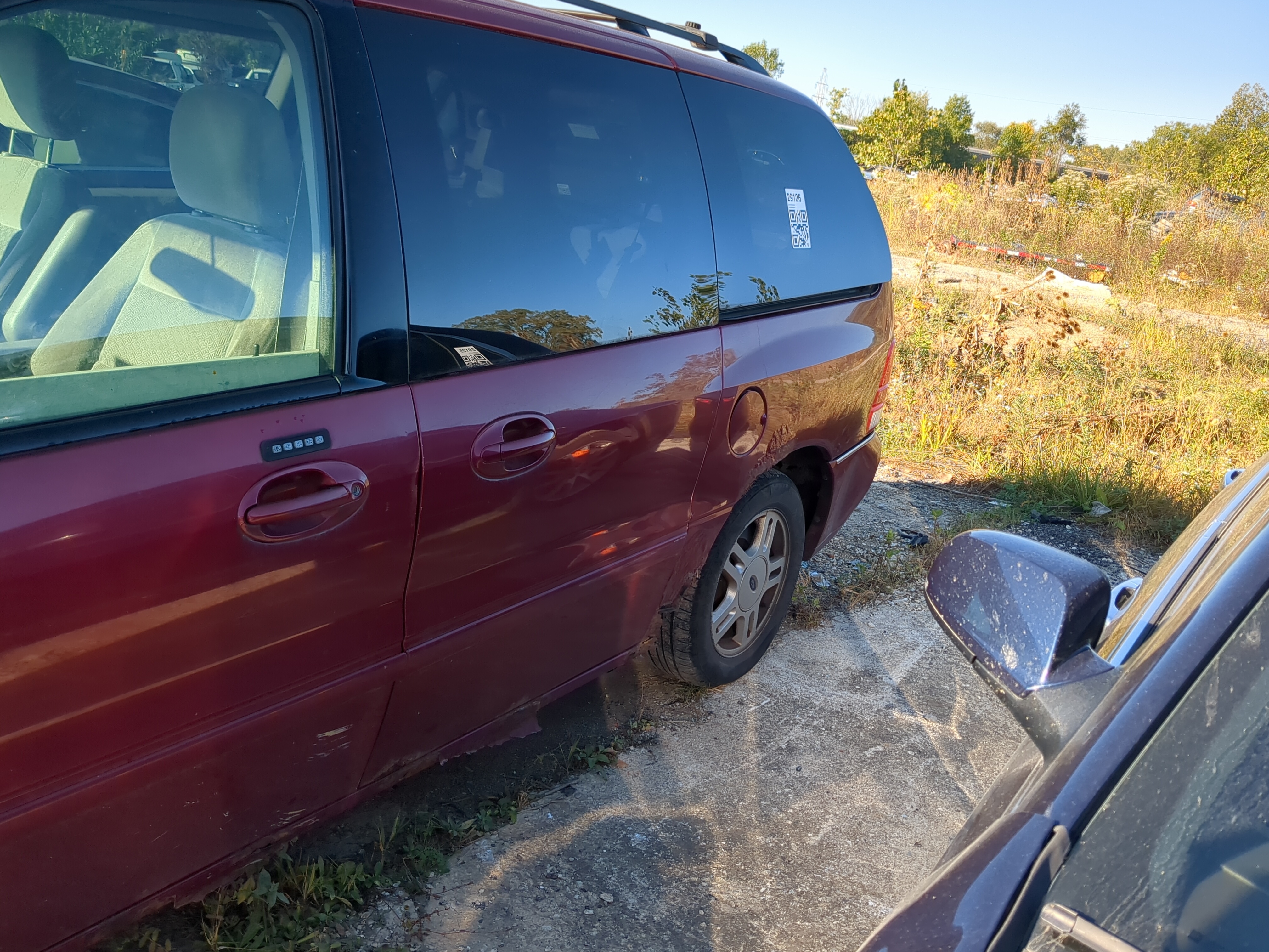 2004-2005 Ford Freestar Driver Rear Door Oem 1180251 - Oemusedautoparts1.com