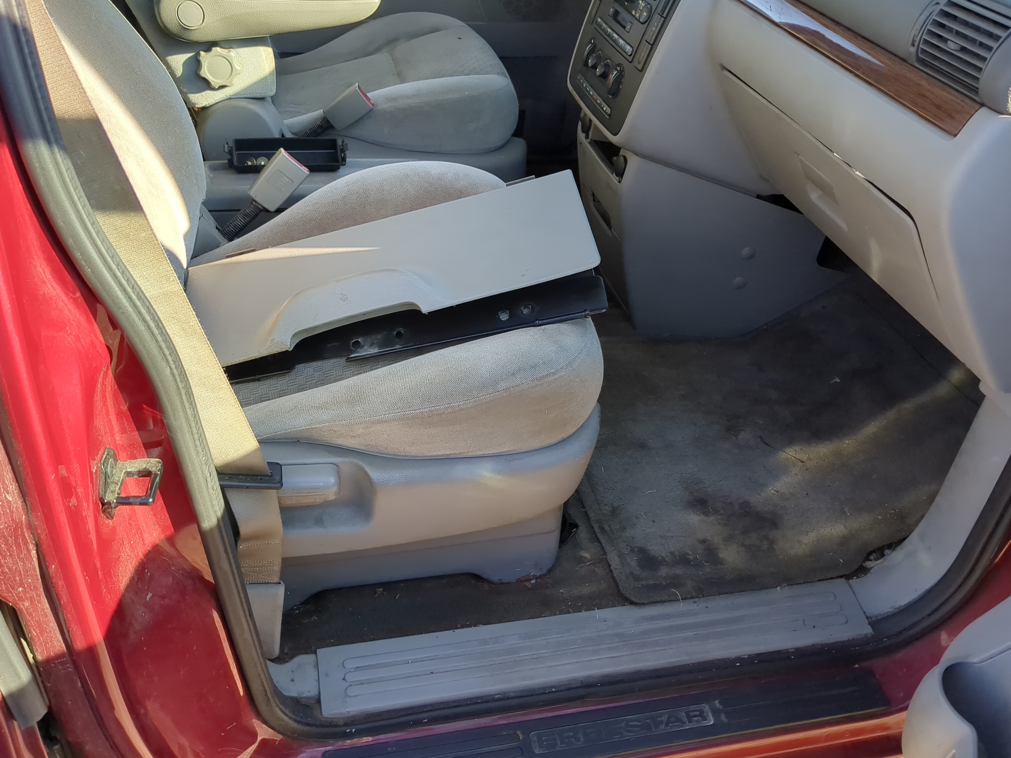 2004-2004 Ford Freestar Passenger Front Seat Oem 1180282 - Oemusedautoparts1.com