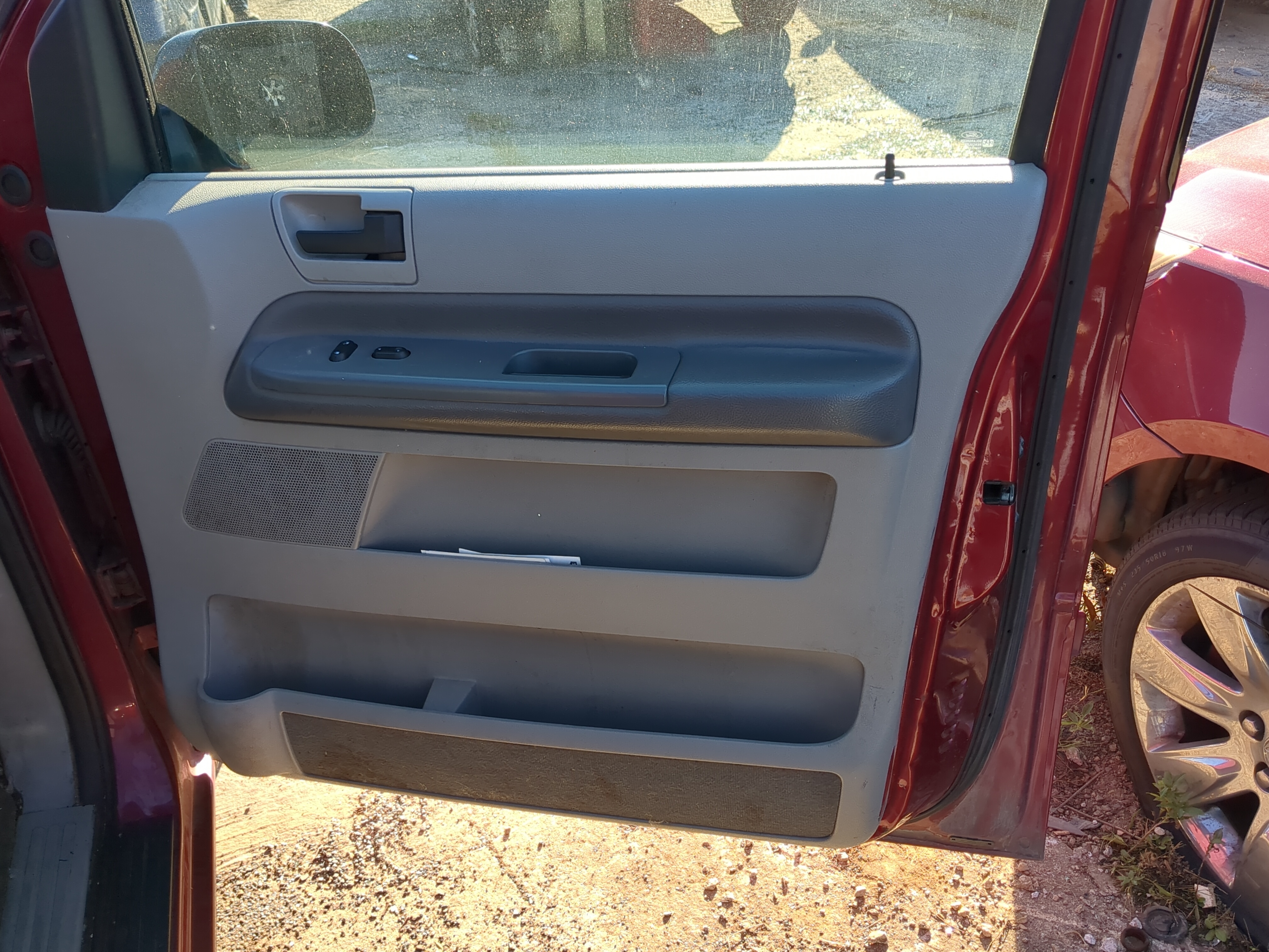 Picture of 2004 Ford Freestar Front Right Passenger Interior Door Panel Trim 1180301