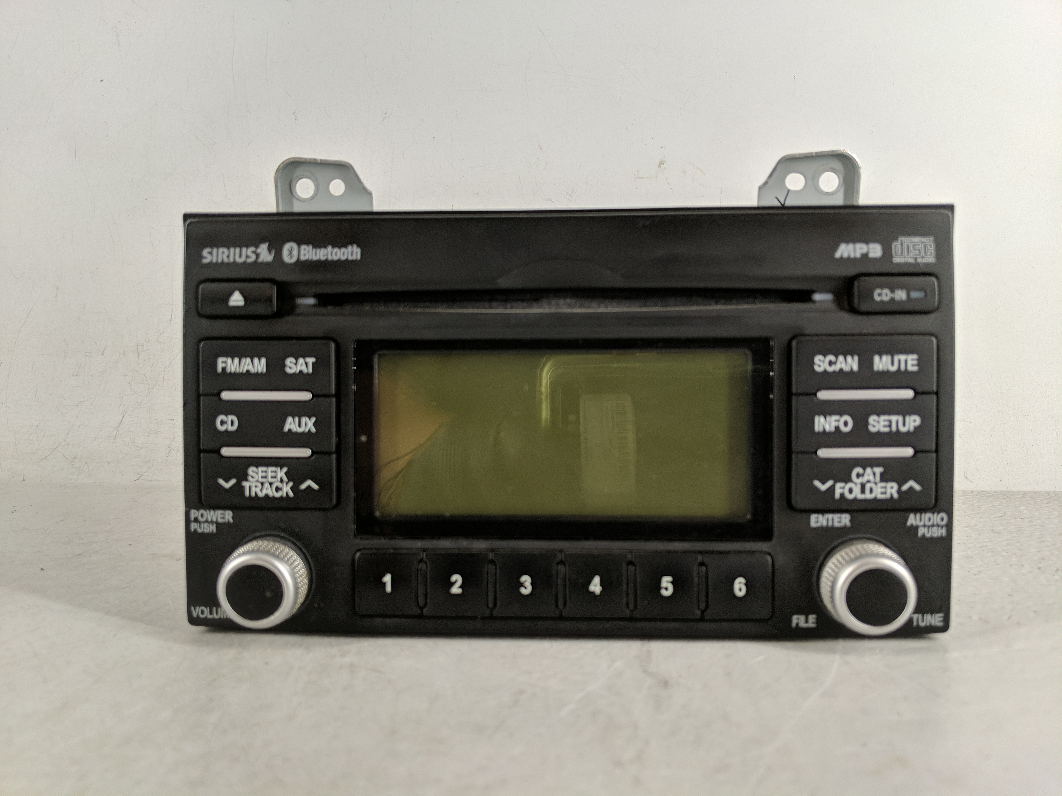 Picture of 2009-2014 Kia Sedona Am Fm Cd Player Radio Receiver 1180382