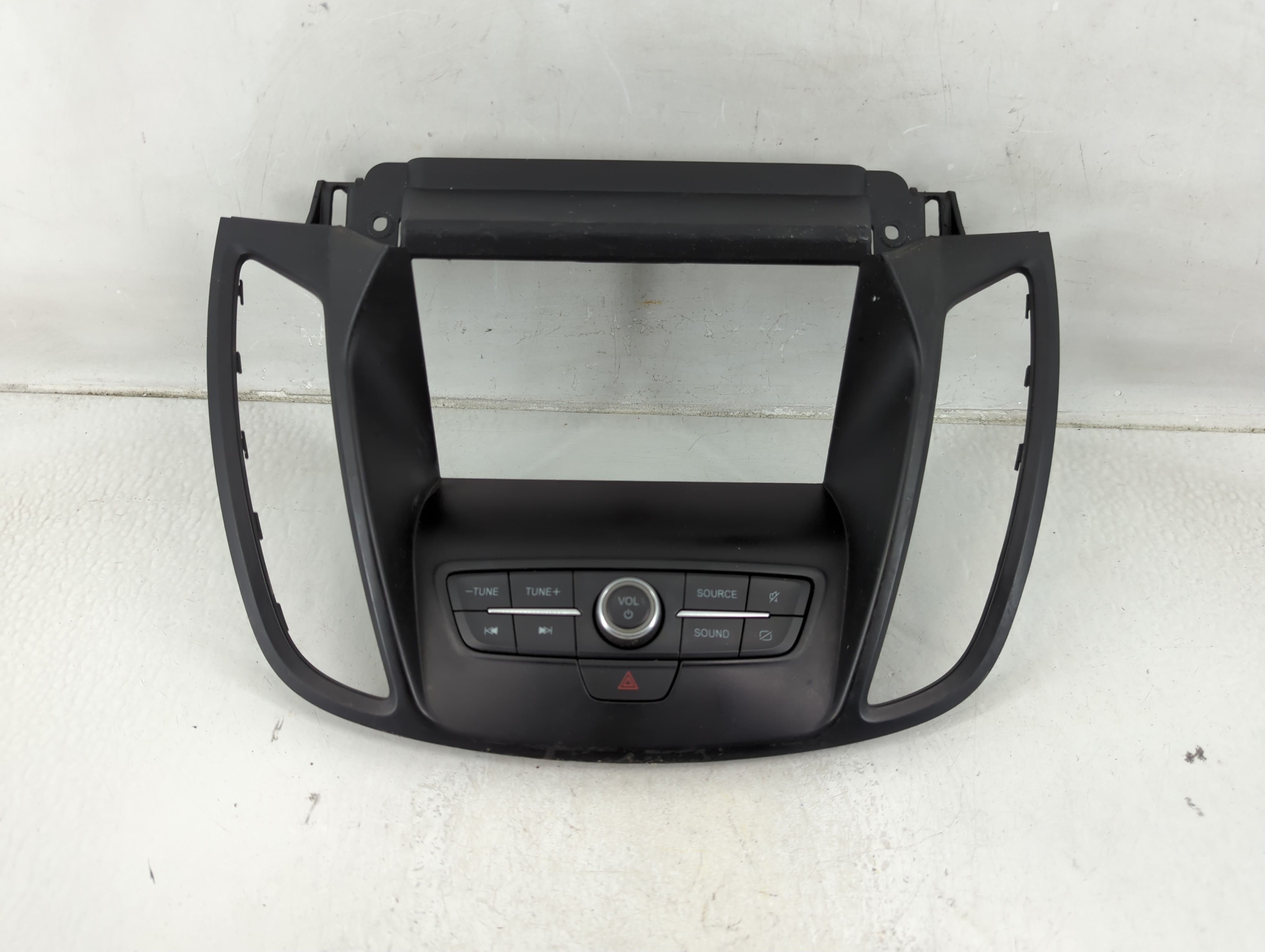 2017-2019 Ford Escape Am Fm Cd Player Radio Receiver 1180386 - Oemusedautoparts1.com