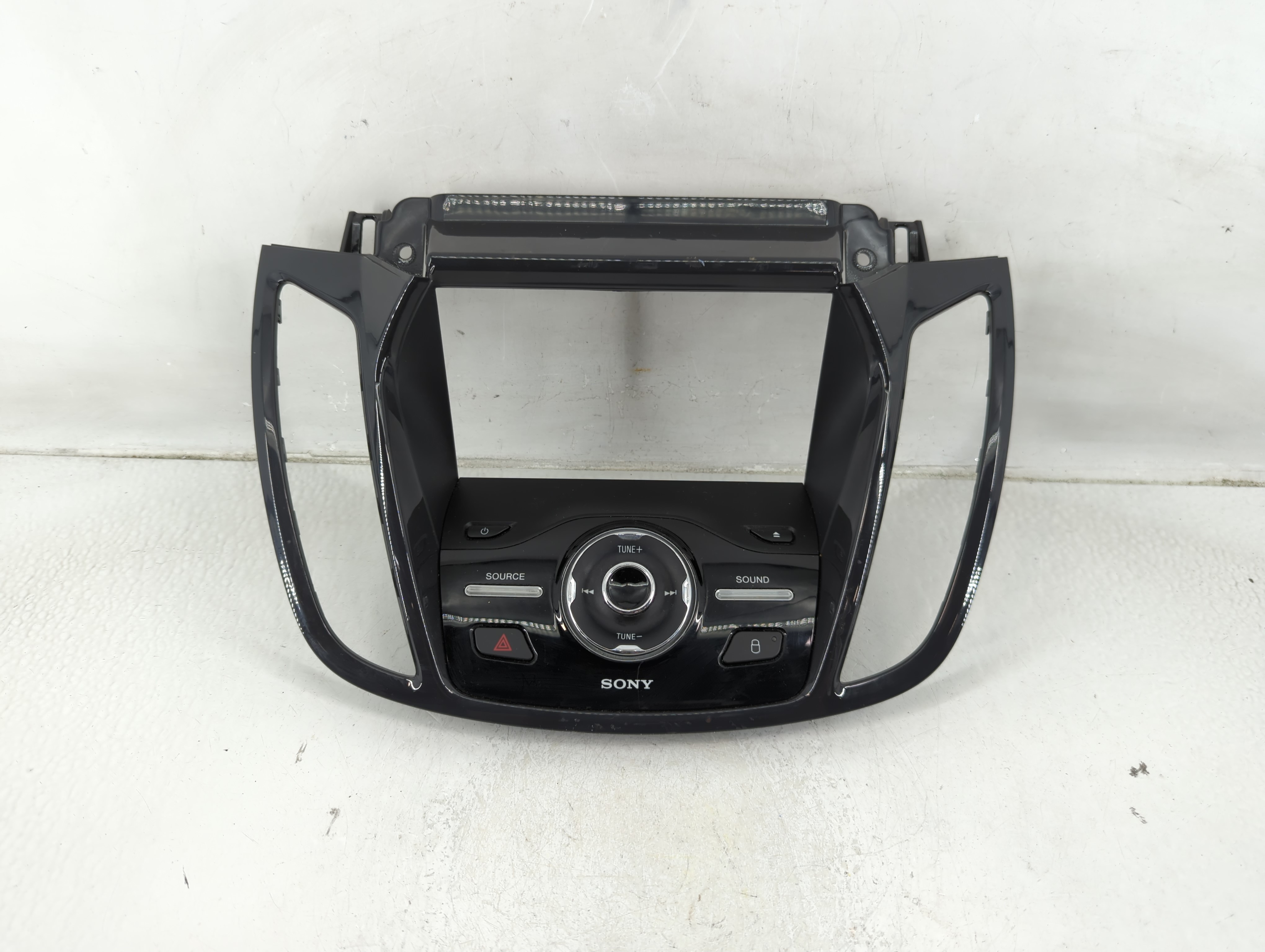 2013-2016 Ford Escape Am Fm Cd Player Radio Receiver 1180389 - Oemusedautoparts1.com