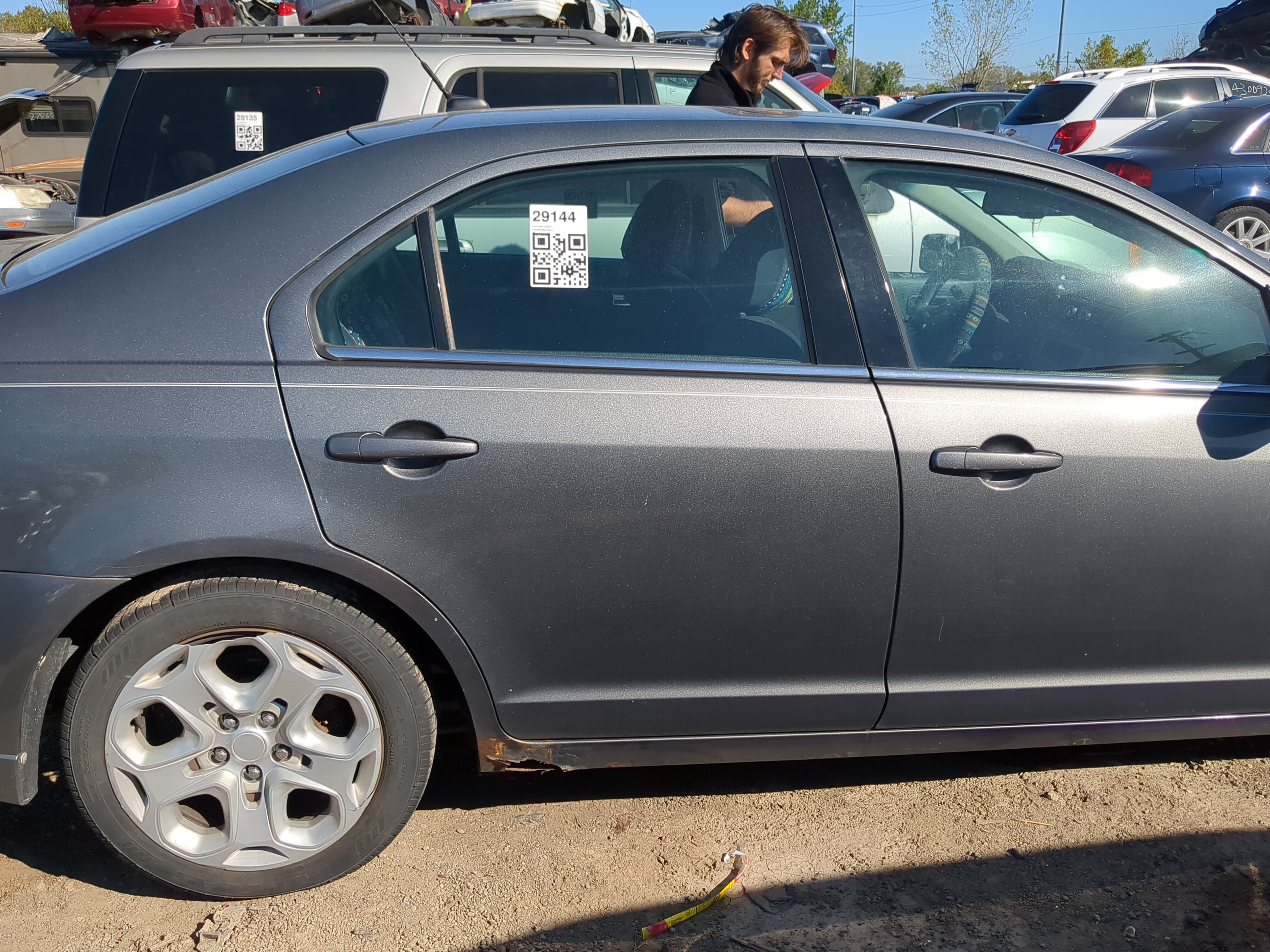 2006-2012 Ford Fusion Passenger Rear Door Oem 1180525 - Oemusedautoparts1.com