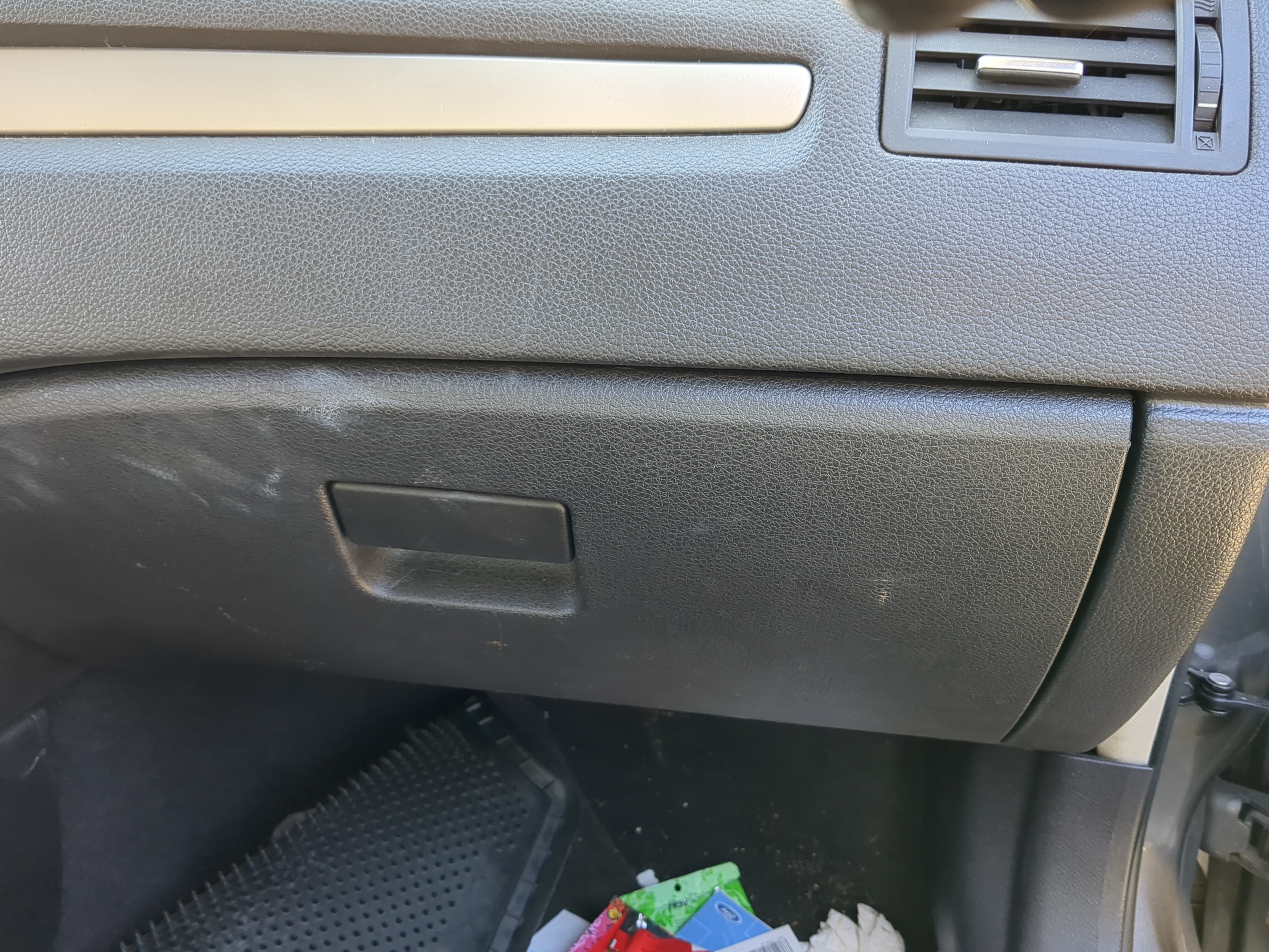 2010 Ford Fusion Passenger Glove Box Door Storage Compartment OEM 1180557 - Oemusedautoparts1.com