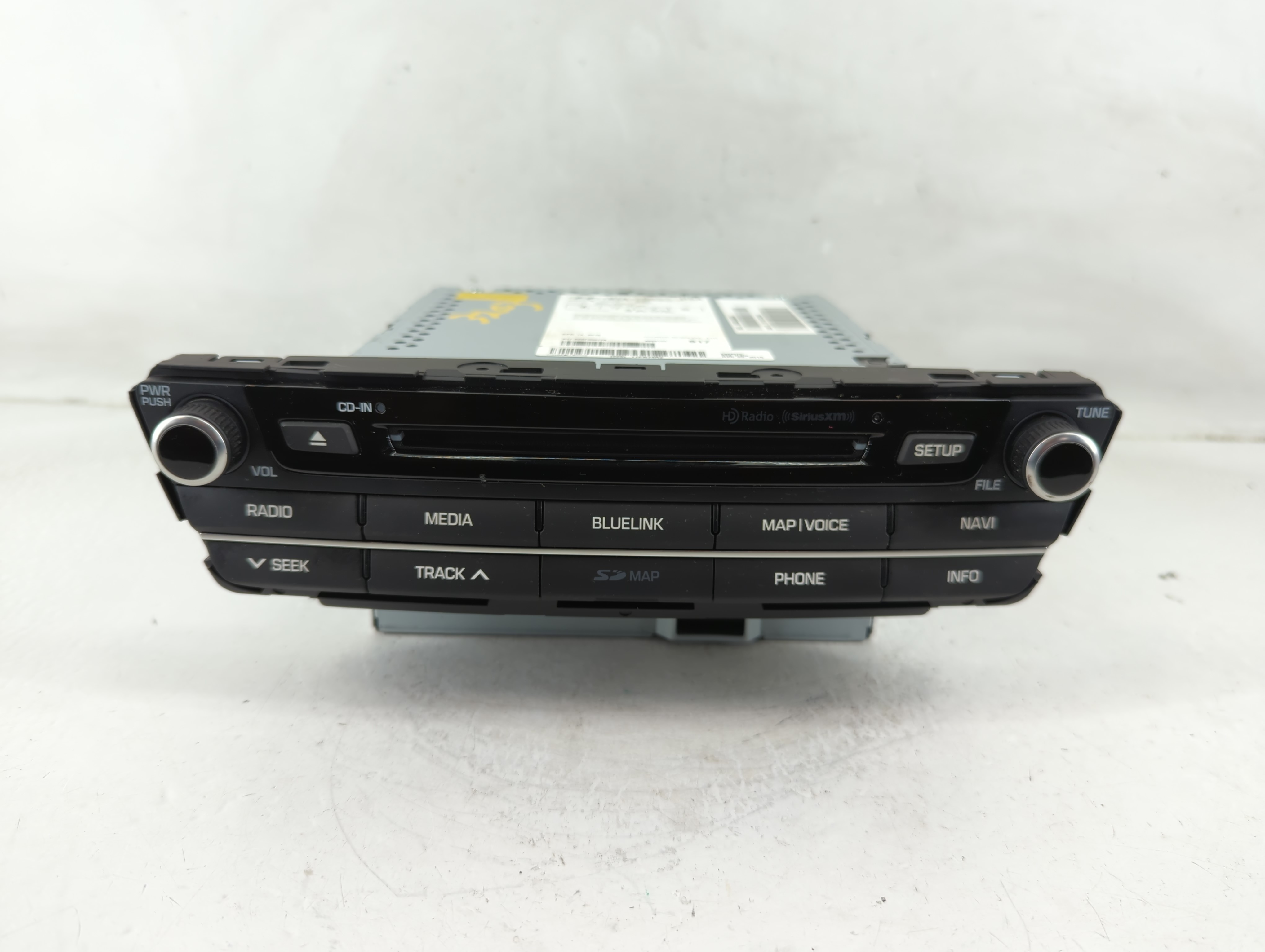 2015-2016 Hyundai Genesis Am Fm Cd Player Radio Receiver 1180591 - Oemusedautoparts1.com