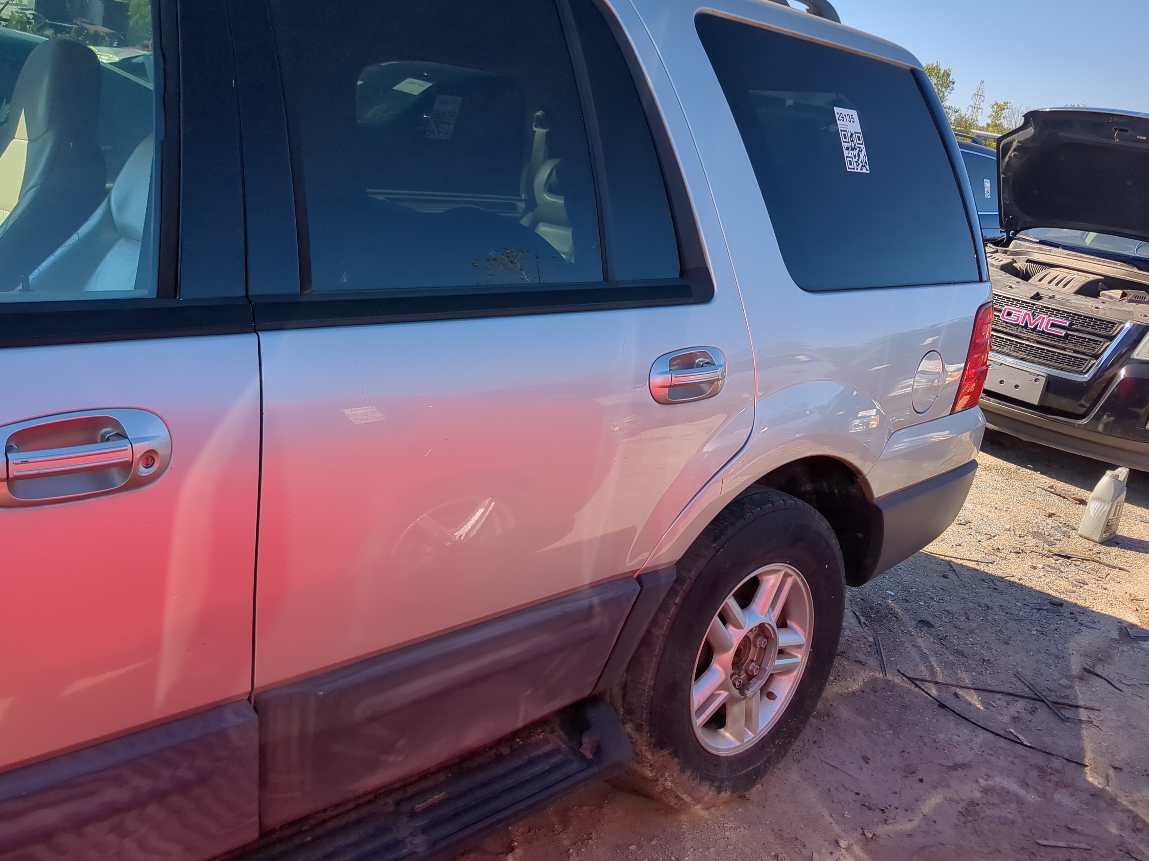 2006 Ford Expedition Driver Rear Door Oem 1180881 - Oemusedautoparts1.com