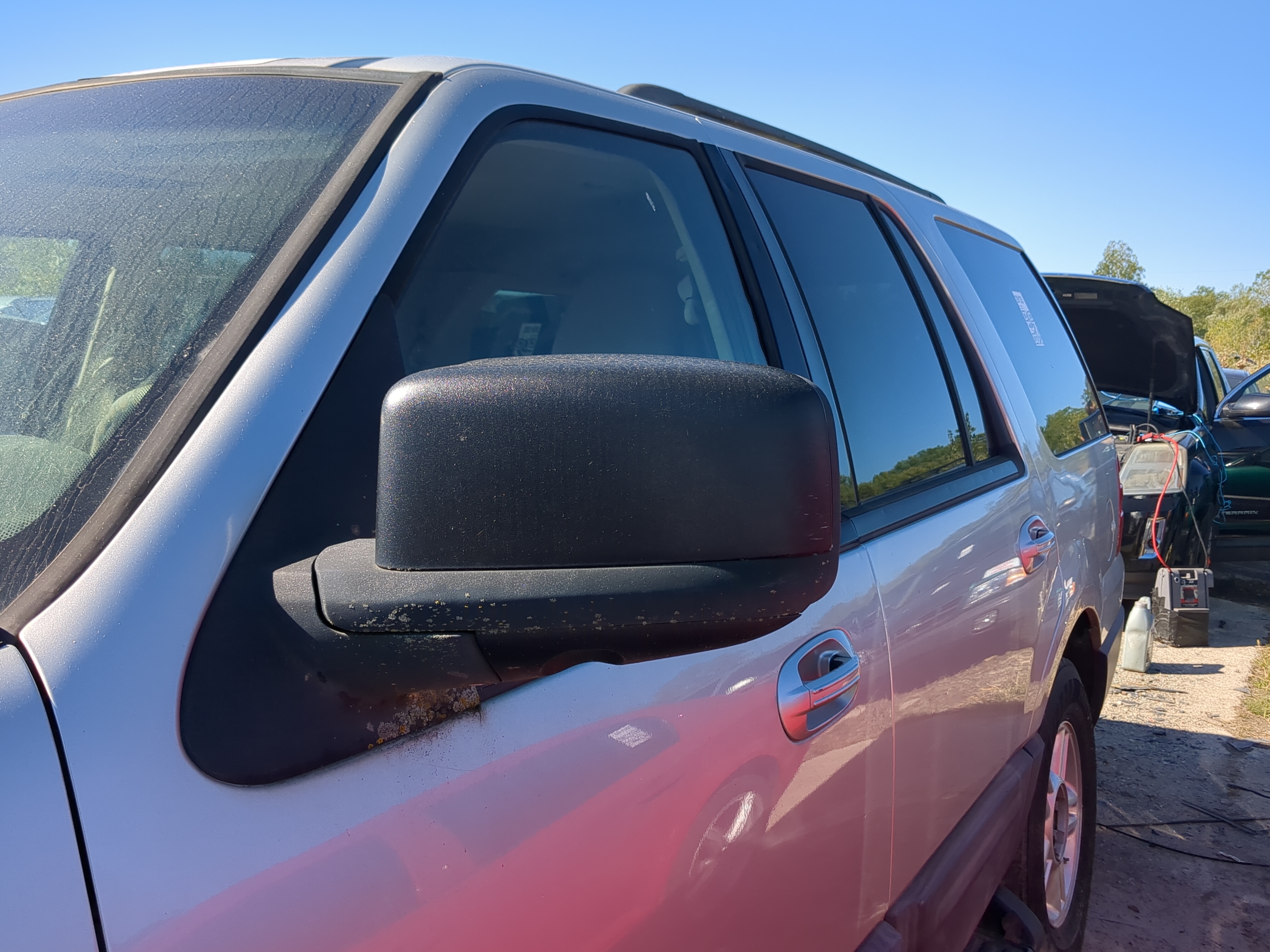 Picture of 2005-2006 Ford Expedition Driver Left Side View Power Door Mirror 1180945