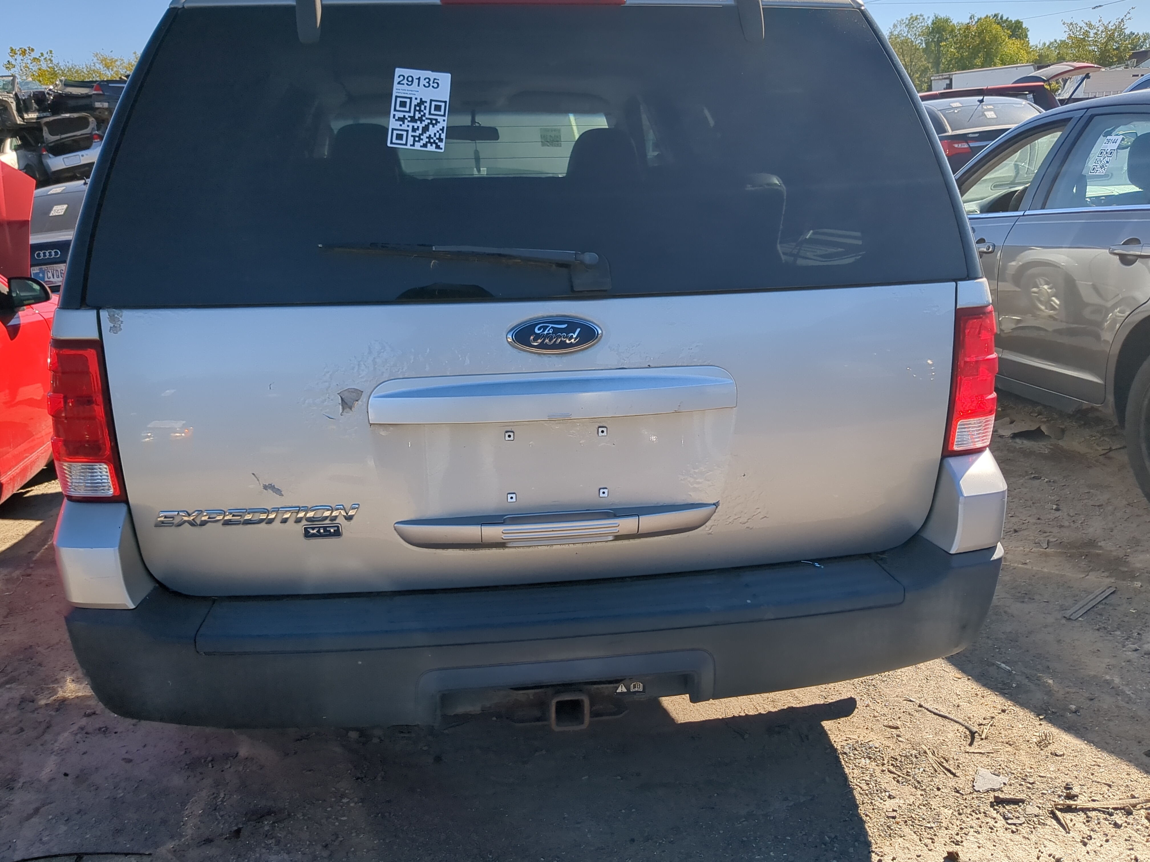 2006 Ford Expedition Trunk/decklid/hatch/tailgate Oem 1180949 - Oemusedautoparts1.com